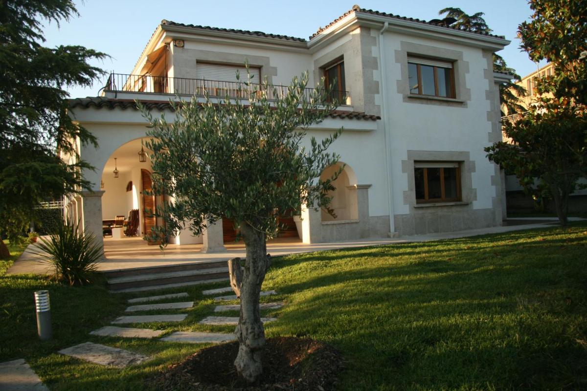 Montjuic Boutique Bed & Breakfast Girona