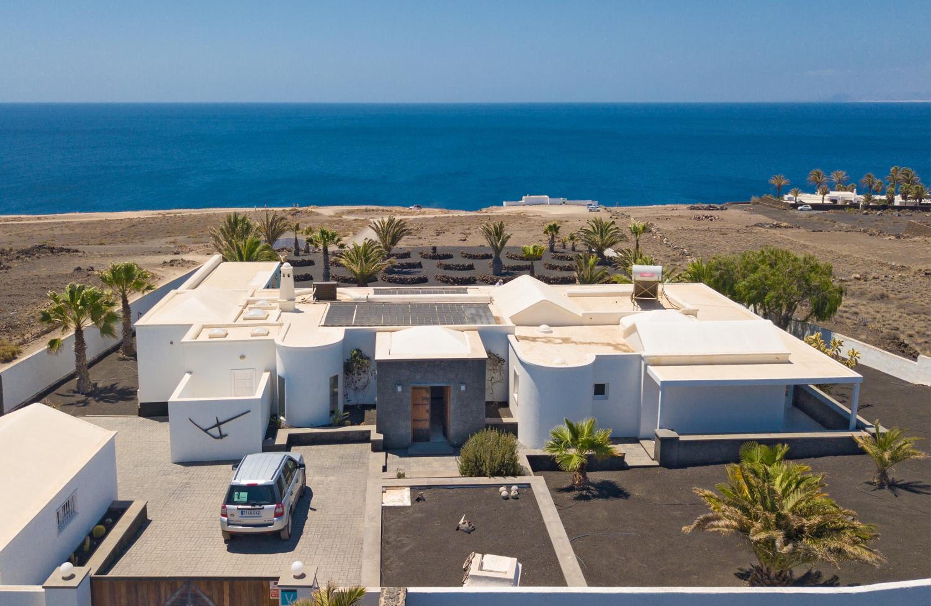 Villa Luna Mar - Magnificent Sea Views - Private Pool - Hot Tub view 3
