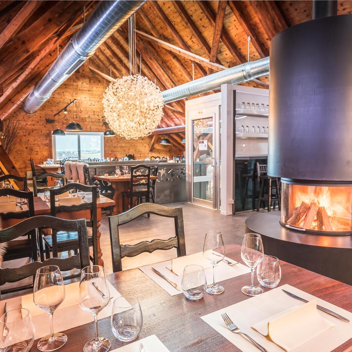 restaurant