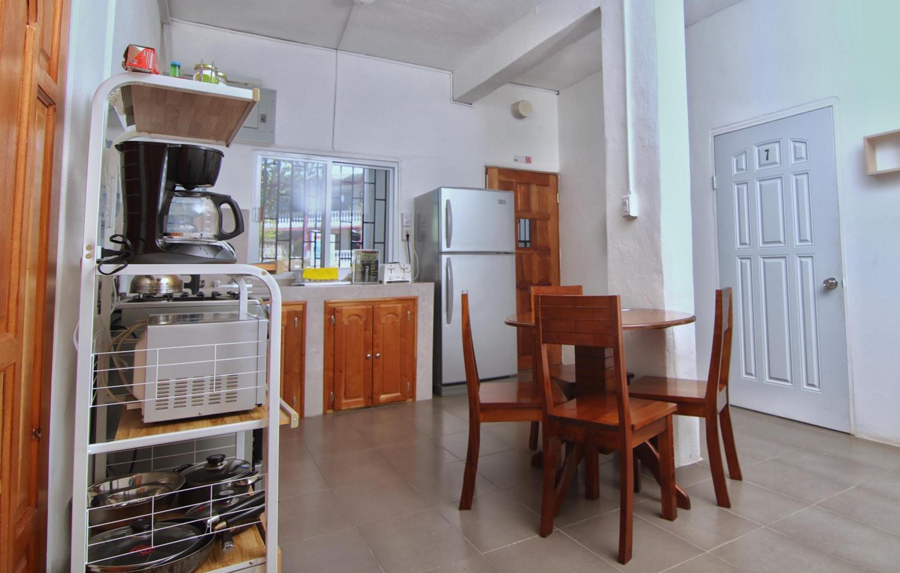 Belize Vacations - Rainforest Haven Inn - Property Image 2