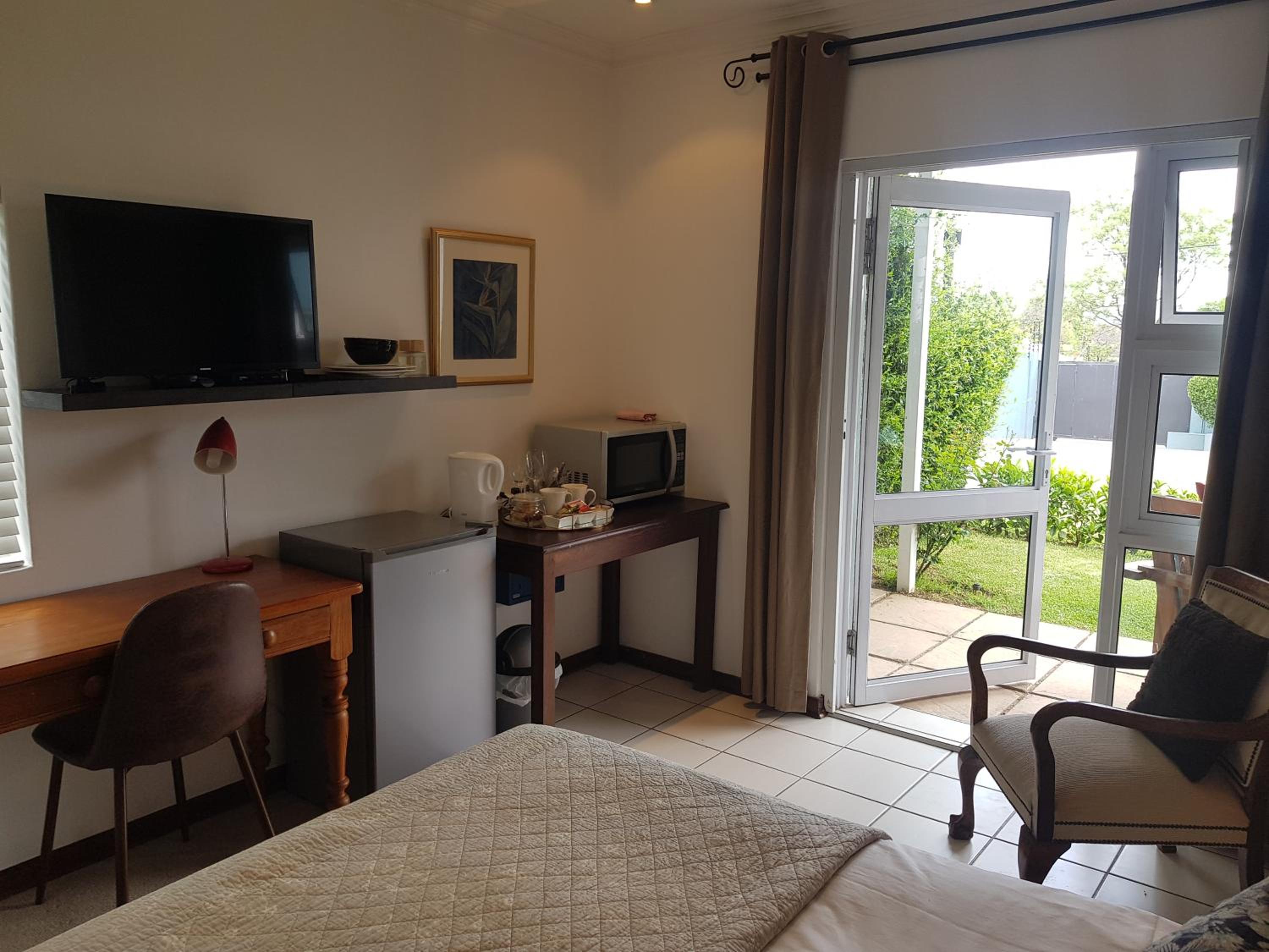 B&B on Buckingham Guest House