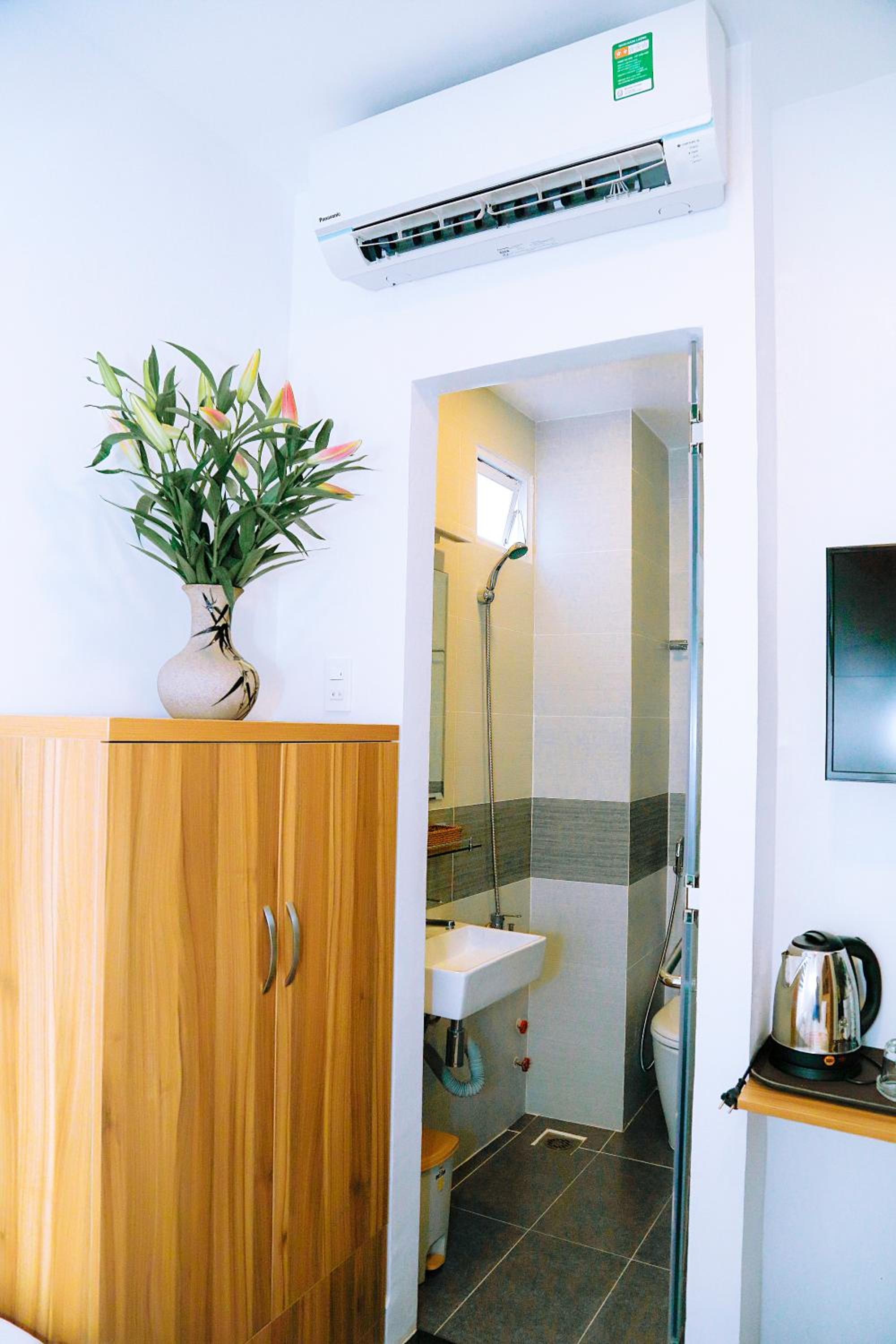 Louis Hotel - Bui Vien Walking Street