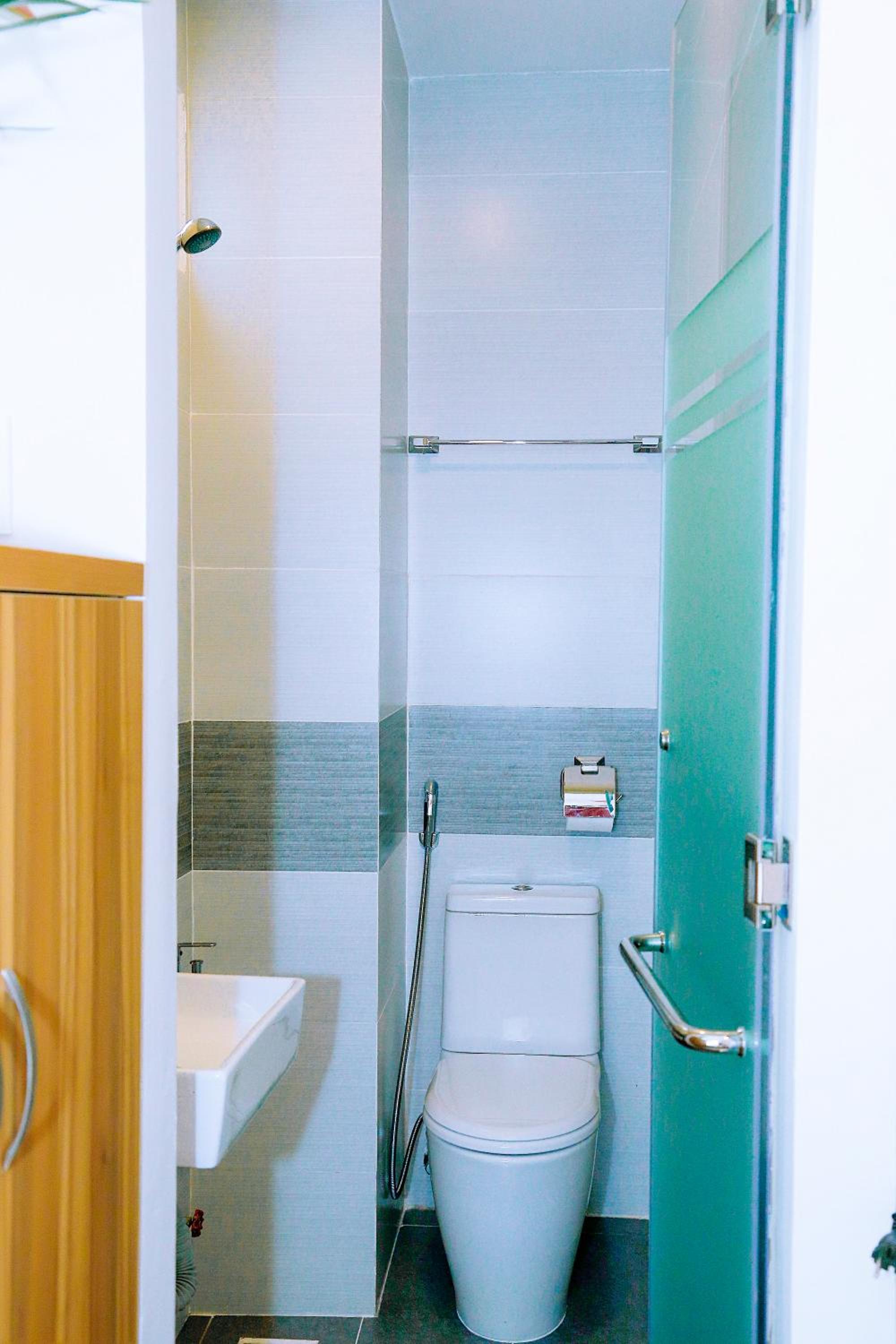 Louis Hotel - Bui Vien Walking Street