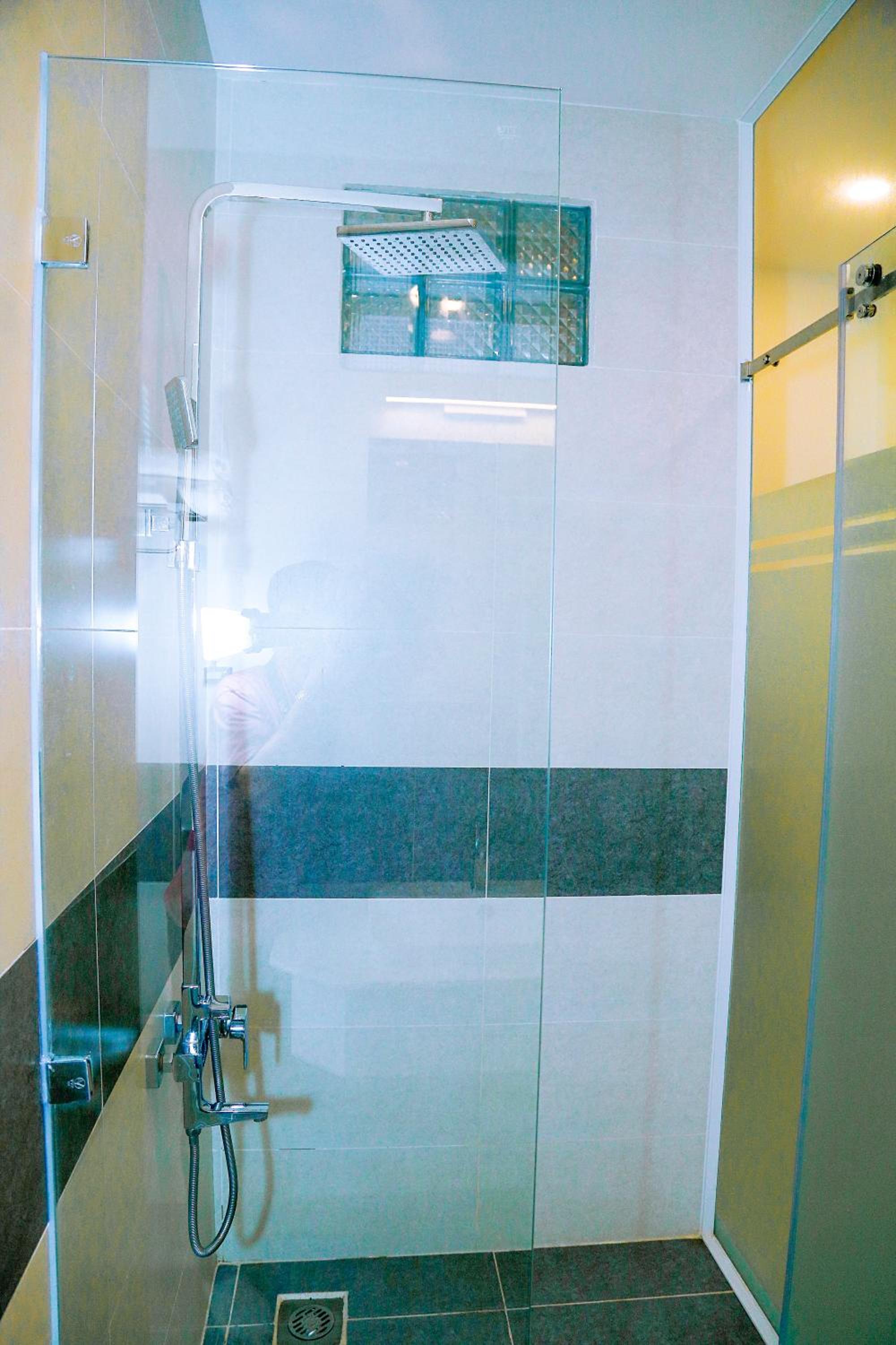 Louis Hotel - Bui Vien Walking Street