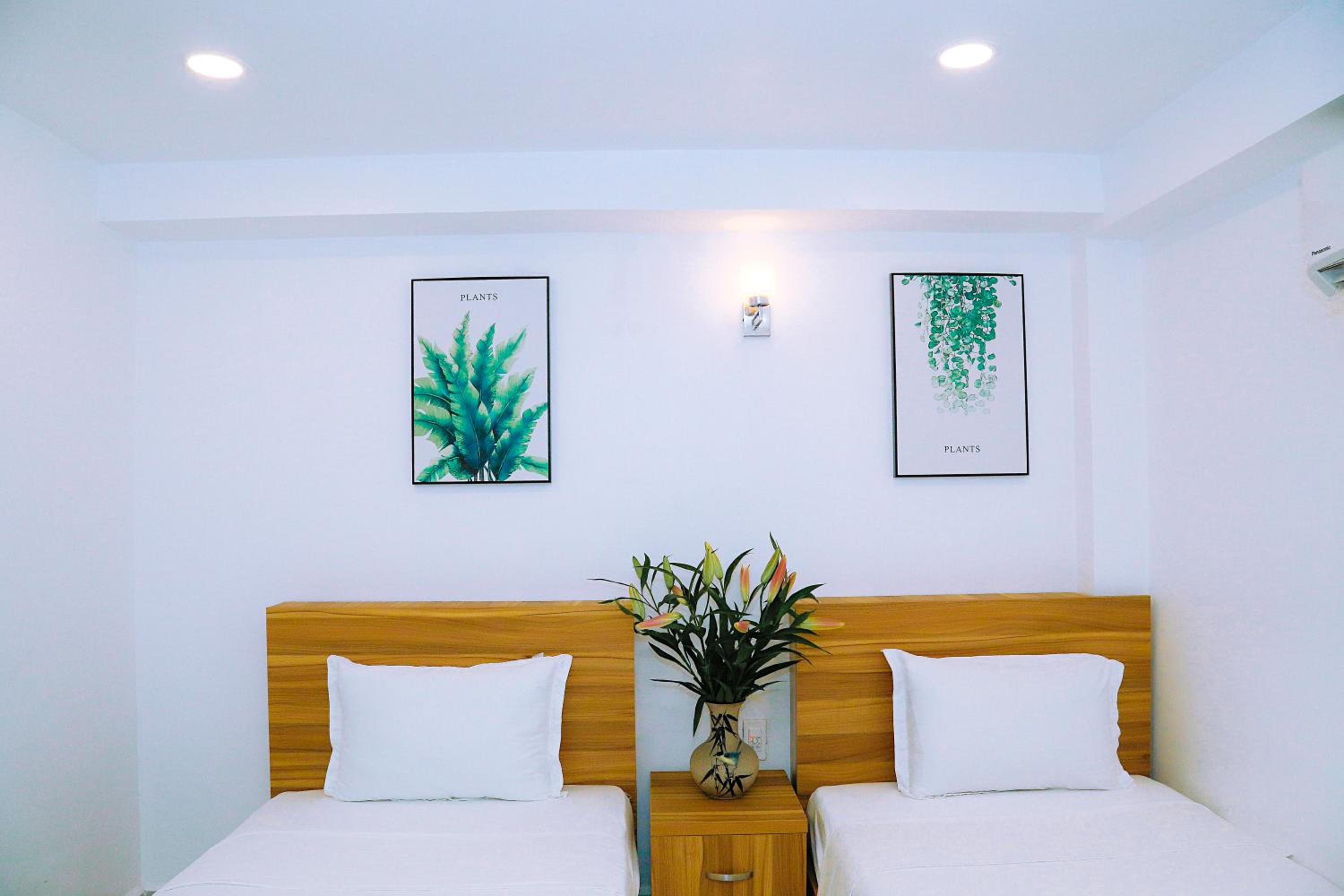 Louis Hotel - Bui Vien Walking Street