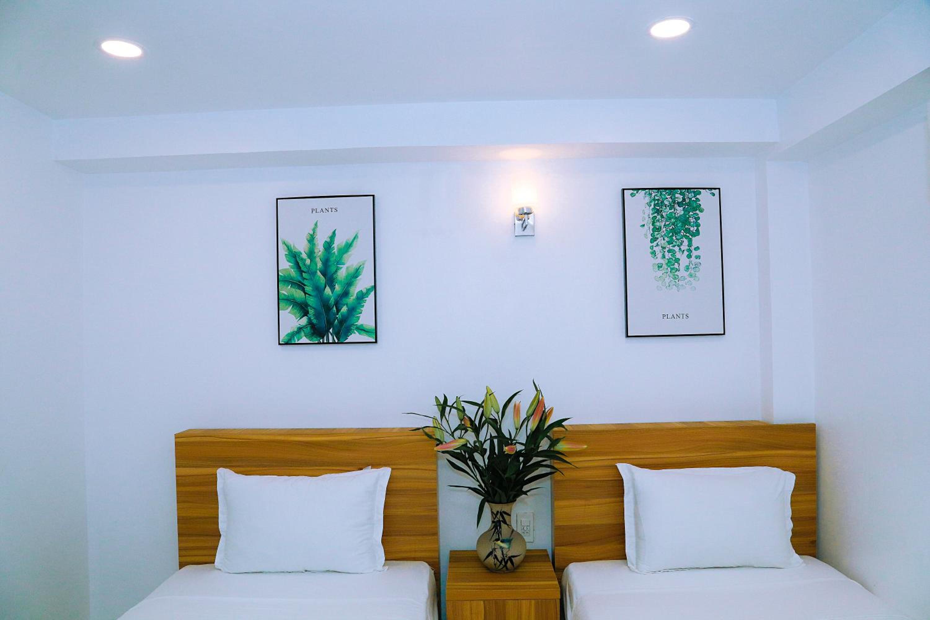 Louis Hotel - Bui Vien Walking Street