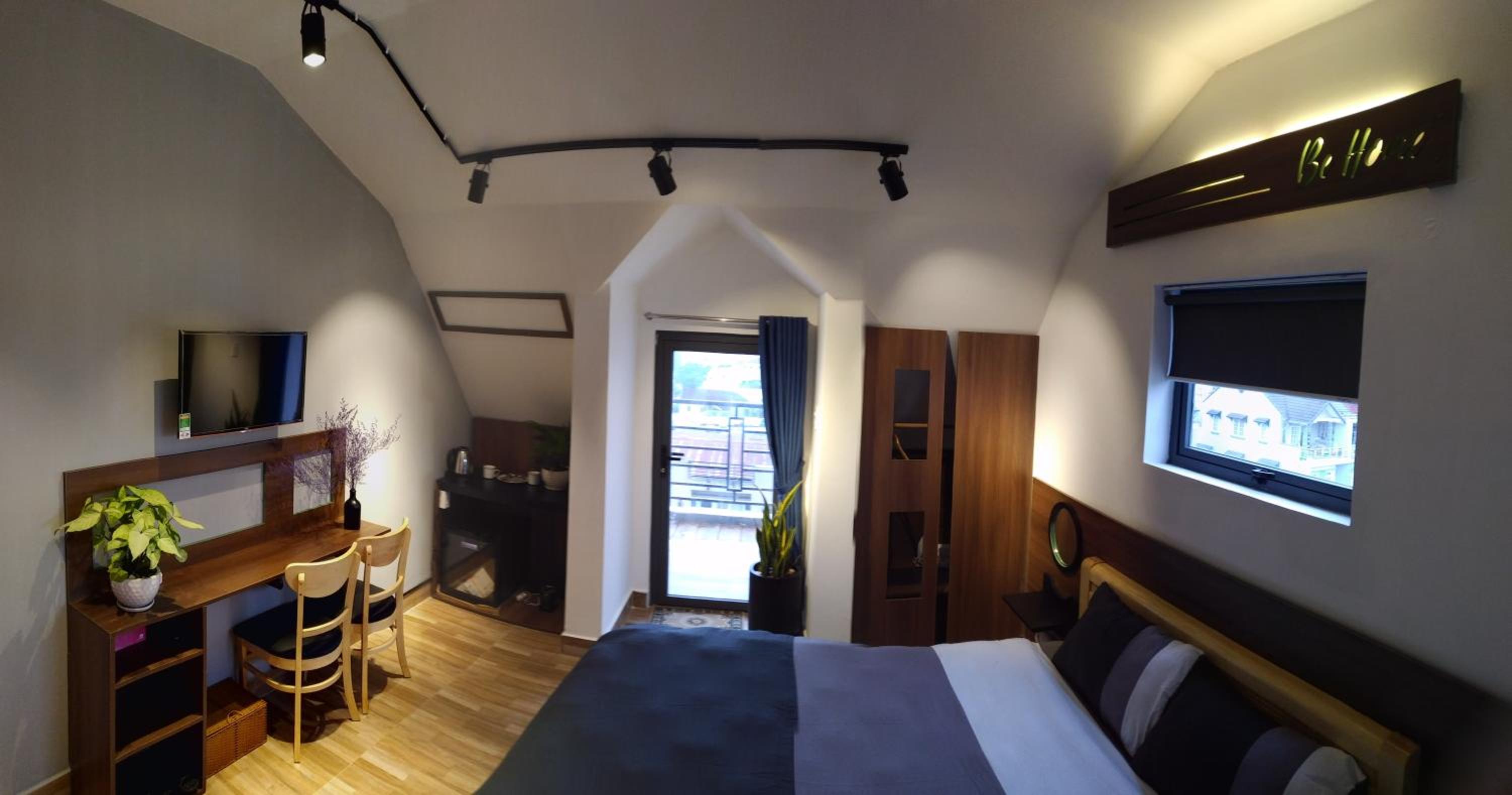 Photo 16