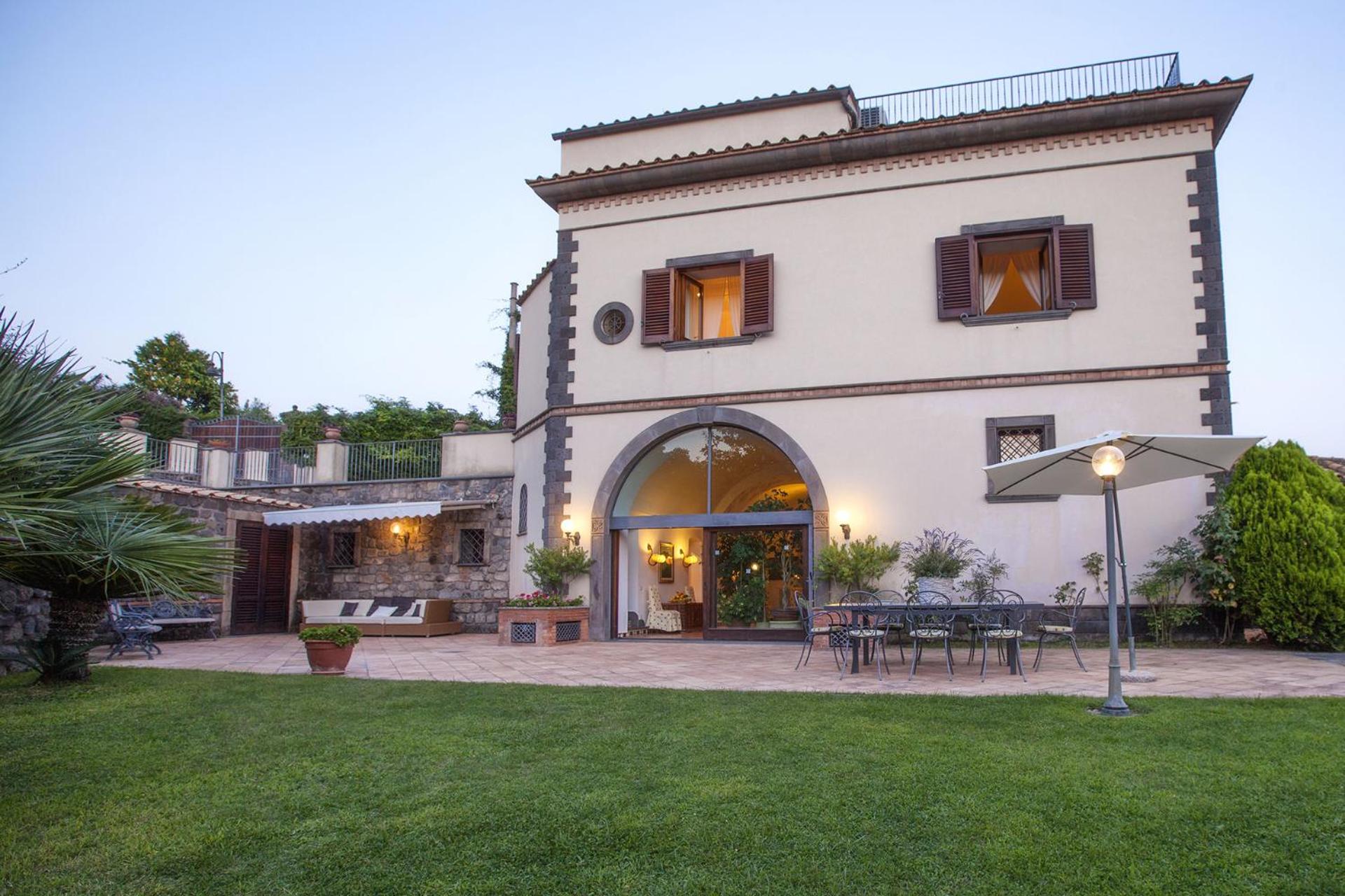 Amore Rentals - Villa Il Pino