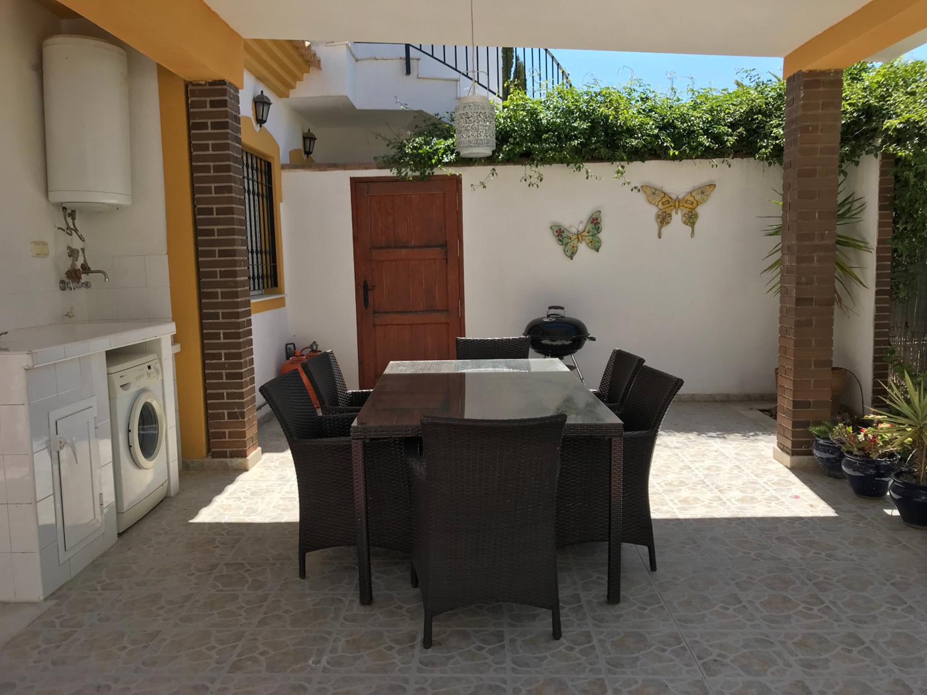 Villa Ensueño with private pool and large garden