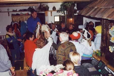 Mei Zeit Hüttendorf