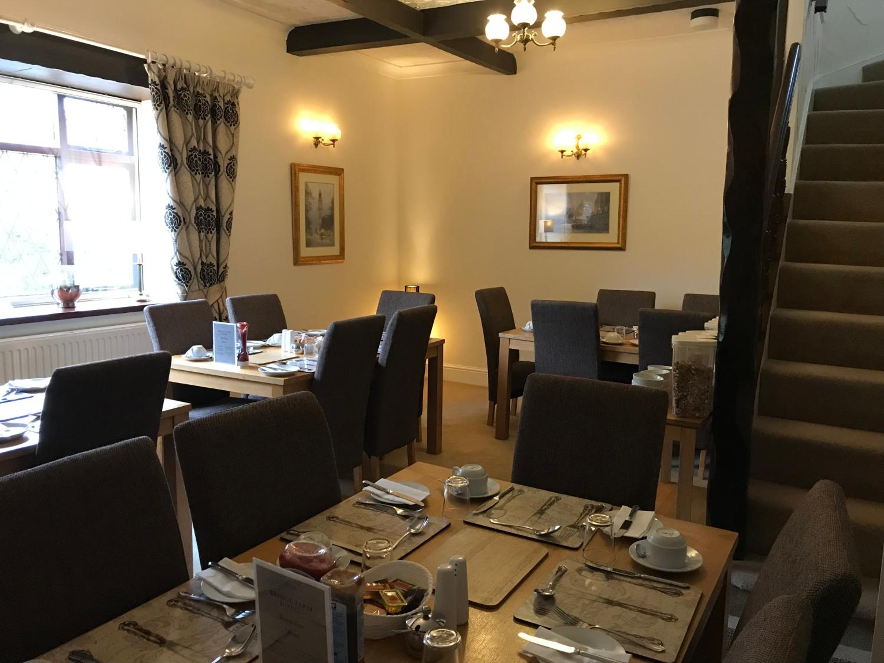 Bridge Farm Hotel