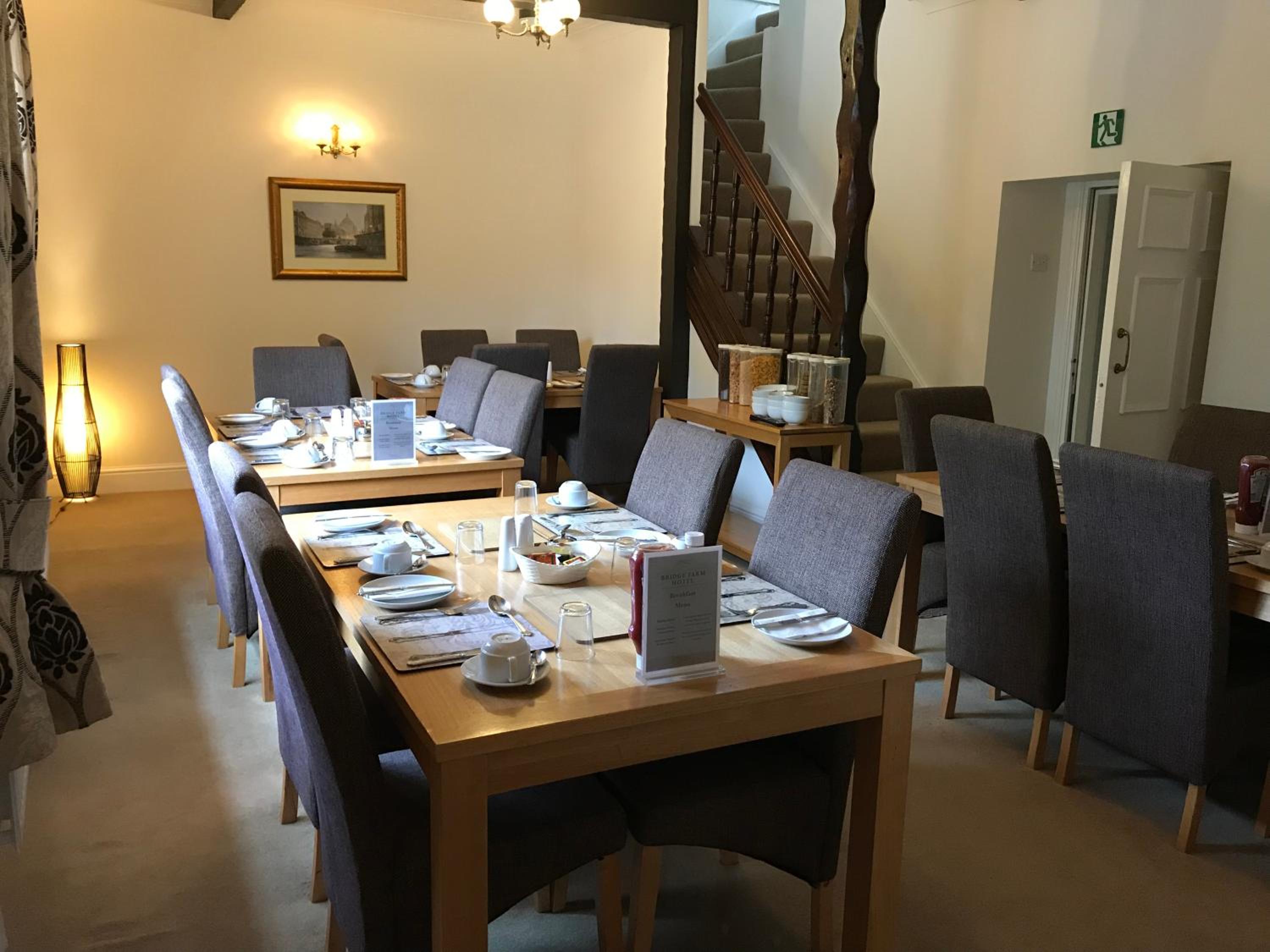 Bridge Farm Hotel