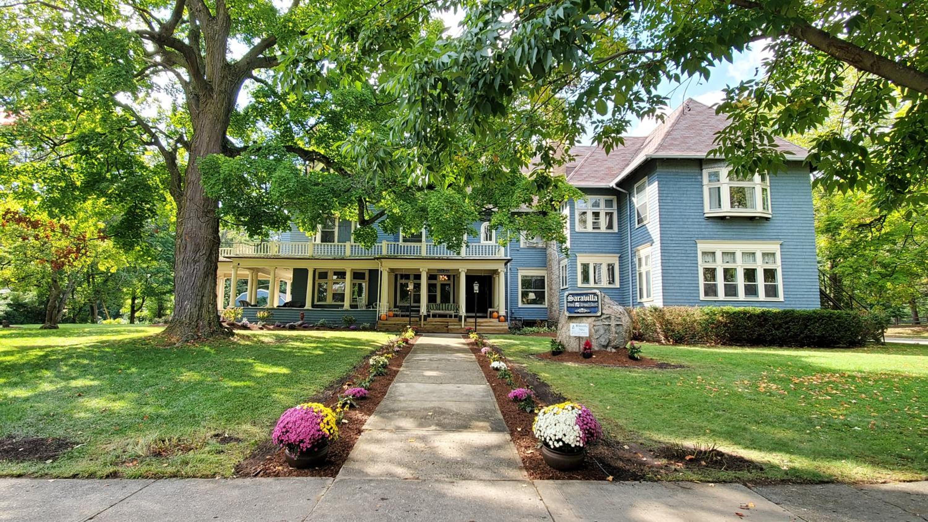 Mount Pleasant Vacations - Saravilla Bed  Breakfast - Property Image 1