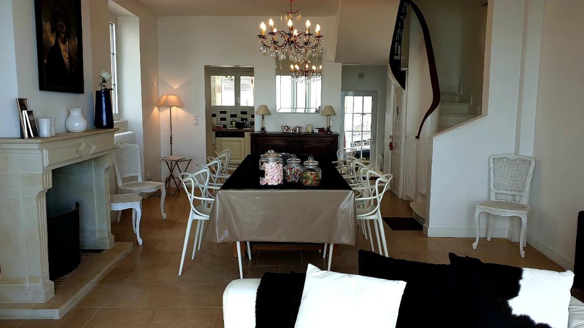 Villa Bellevue 1857 view 5