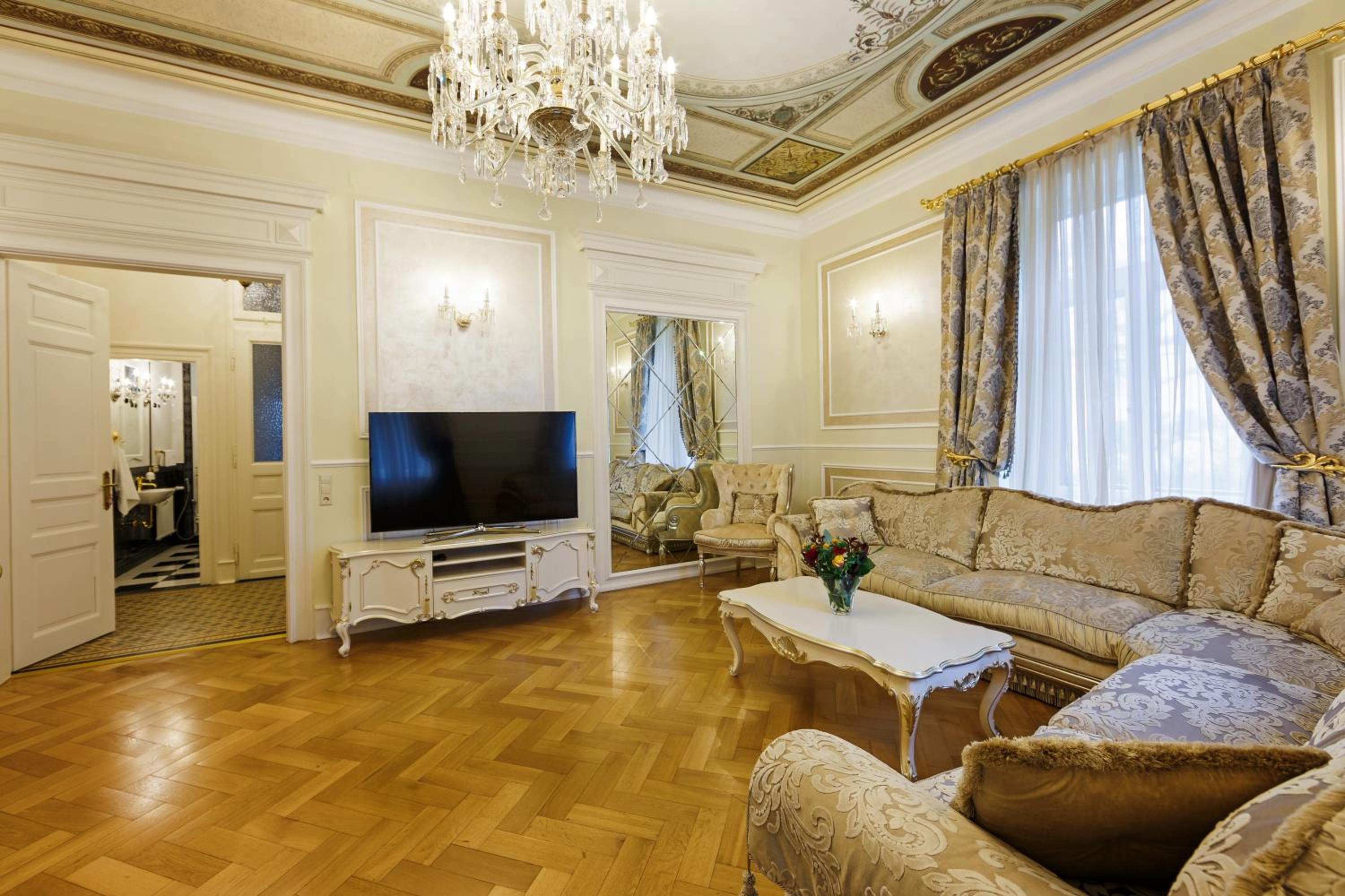Villa Luttwitz, Photo 28