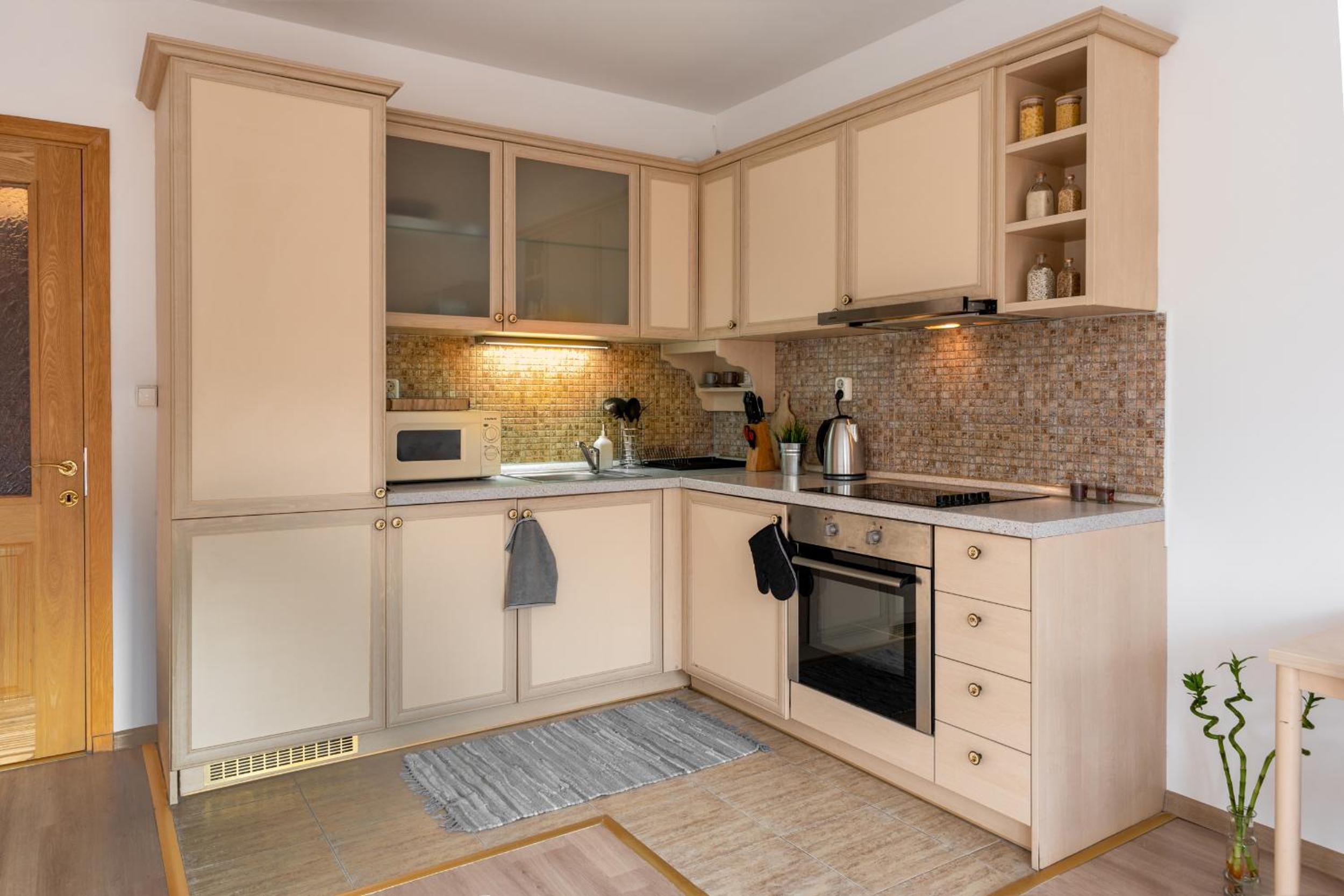 Studio Talisman II view 2