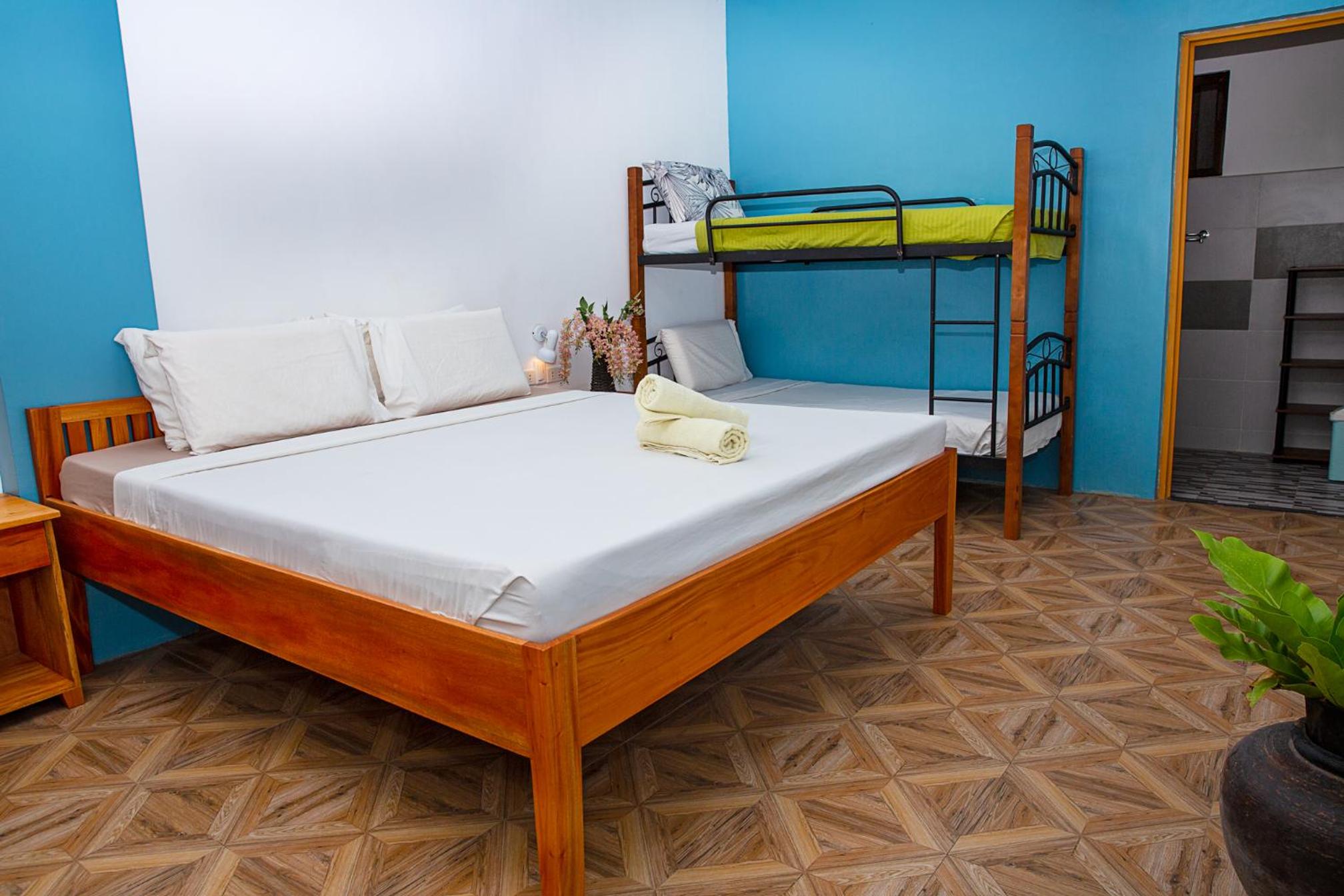Mayas Guesthouse