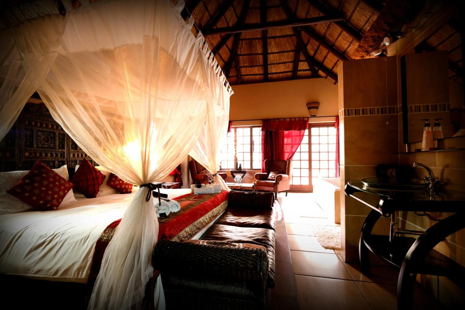 Lovely holiday home bordering Kruger National Park view 5