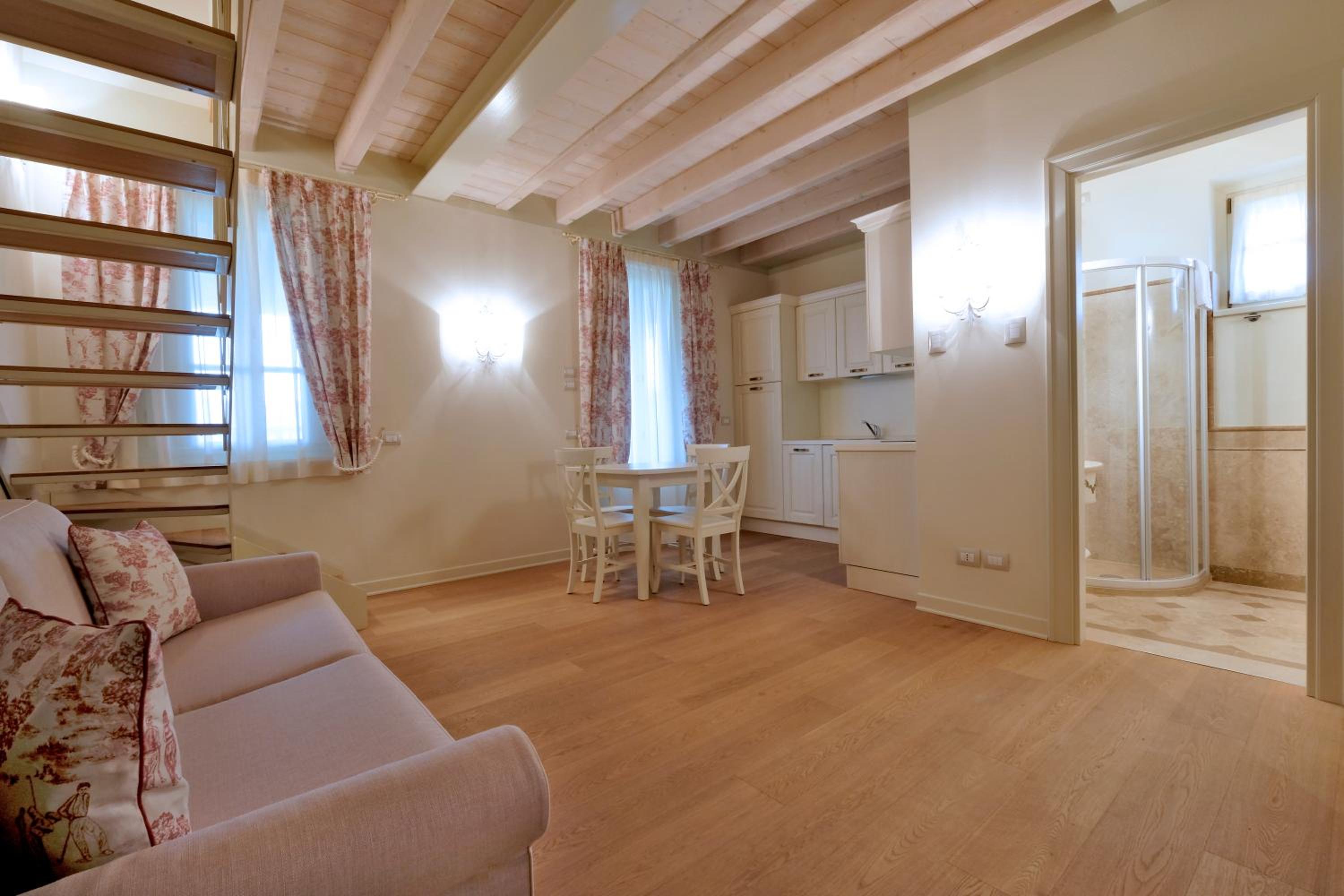 Garda Apartments San Vigilio Golf view 3