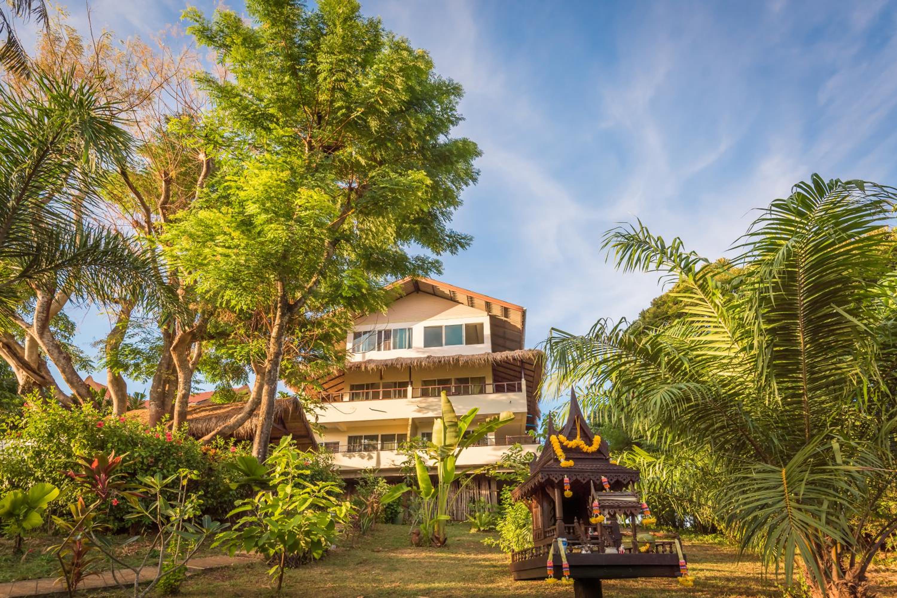 Good Time Sports Village Koh Mak