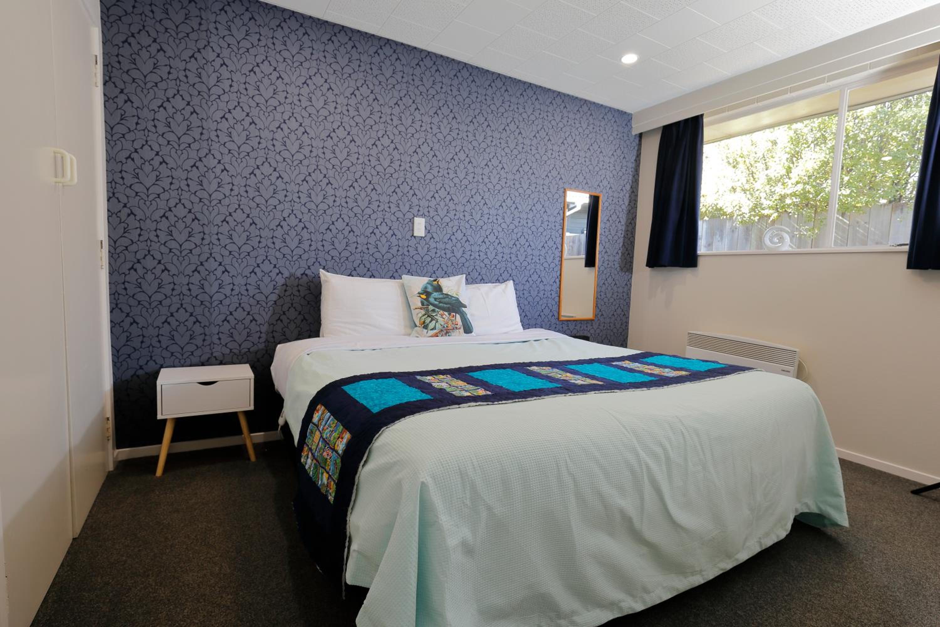 Aden Motel