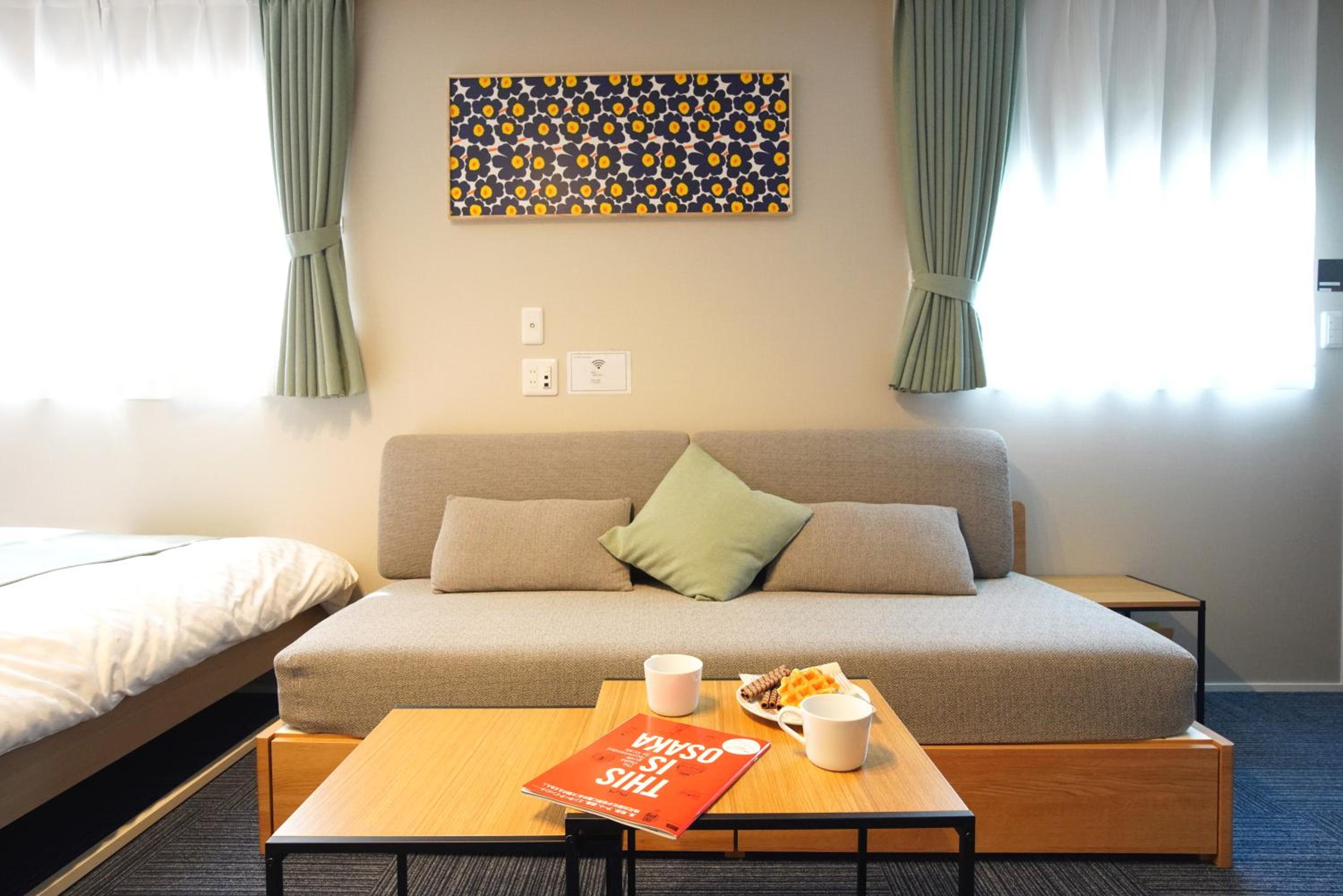 Koti Sopo Universal Bay 1 by Liaison