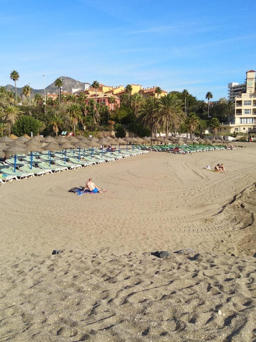Apartamentos Ana Junto a la playa