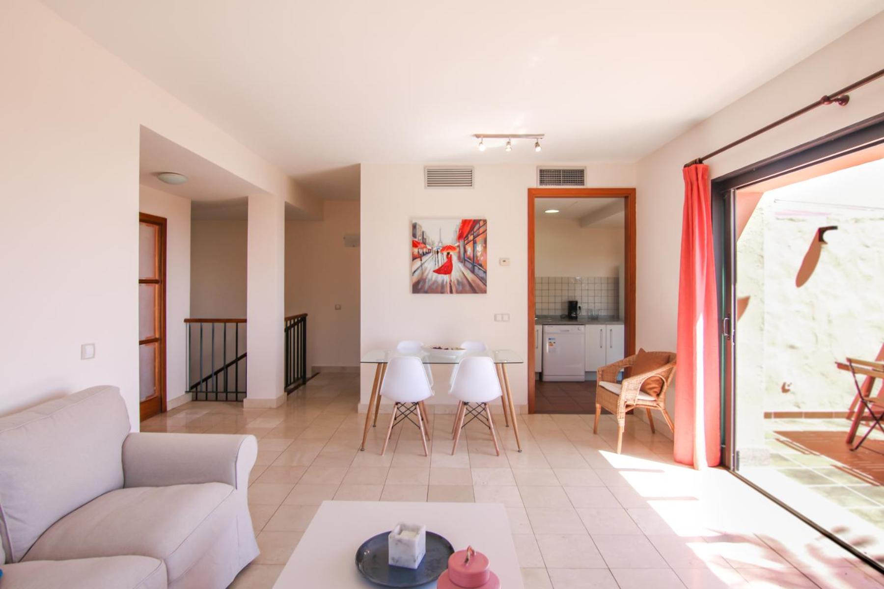 HomeForGuest Salobre Villa, 5pax, pool and great views view 3
