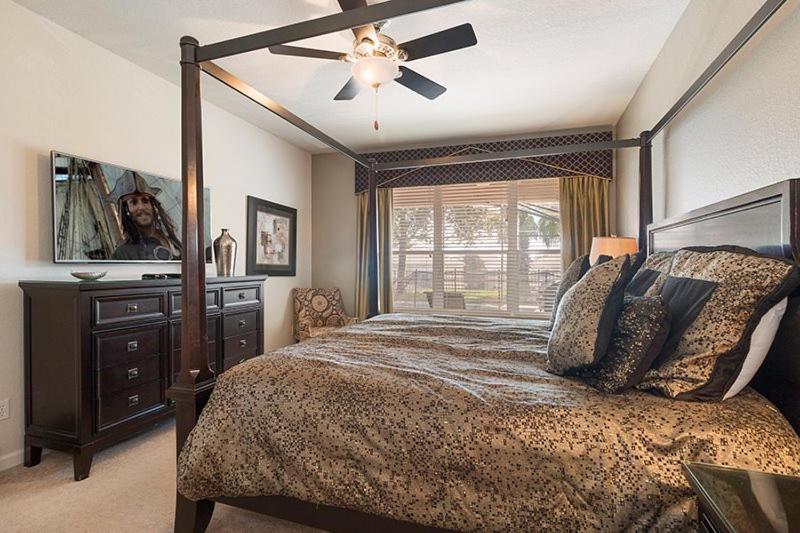 Windsor Luxury 3 Bed Villa with Games Room with Arcade Machines, Private Theater, Private Pool & Spillover Spa, Luxury Furnishings & Upgrades Throughout