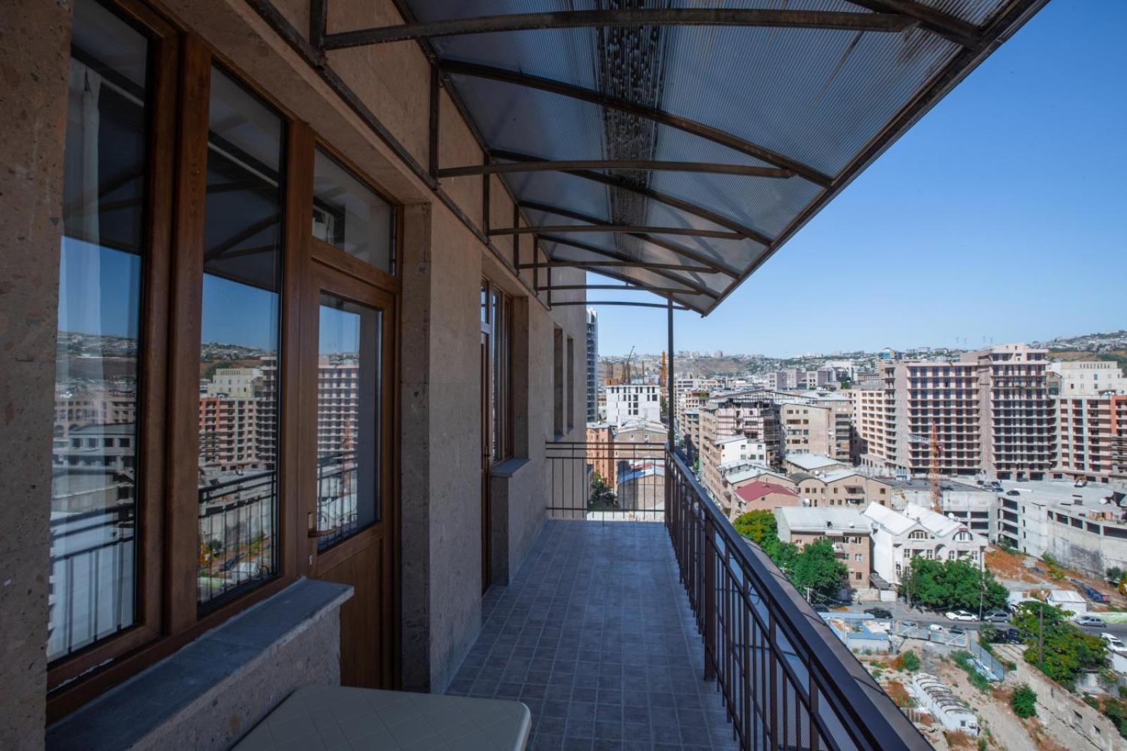 Apart-Hotel on Amiryan 4-6