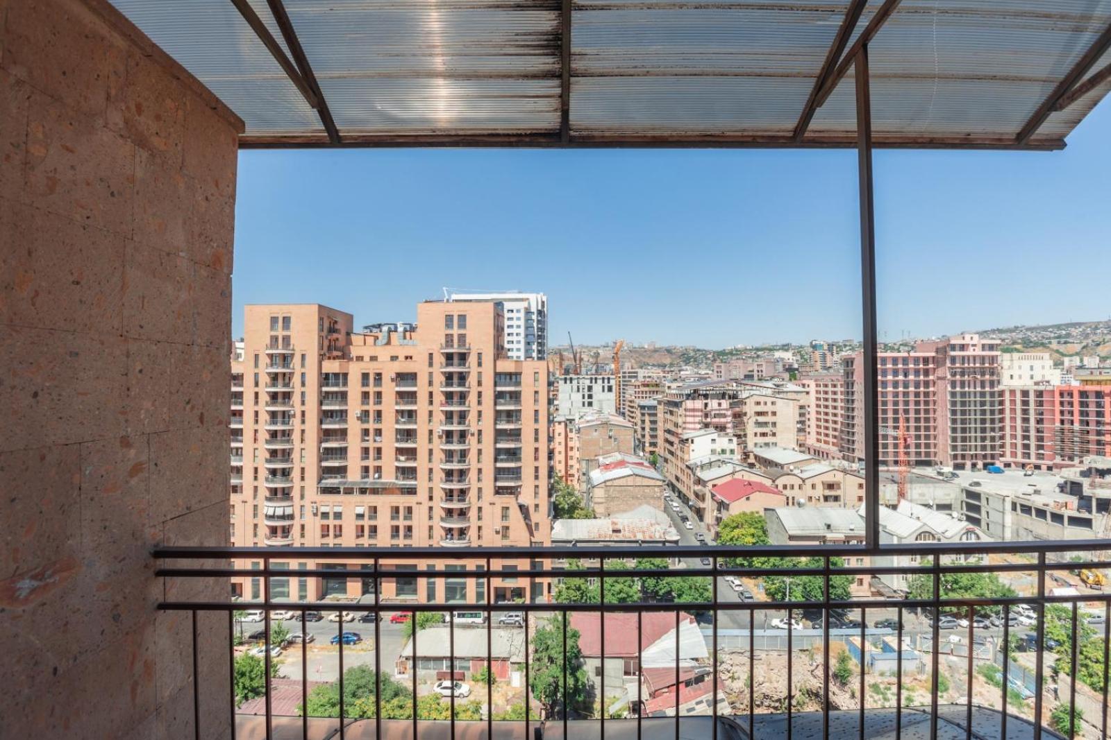 Apart-Hotel on Amiryan 4-6