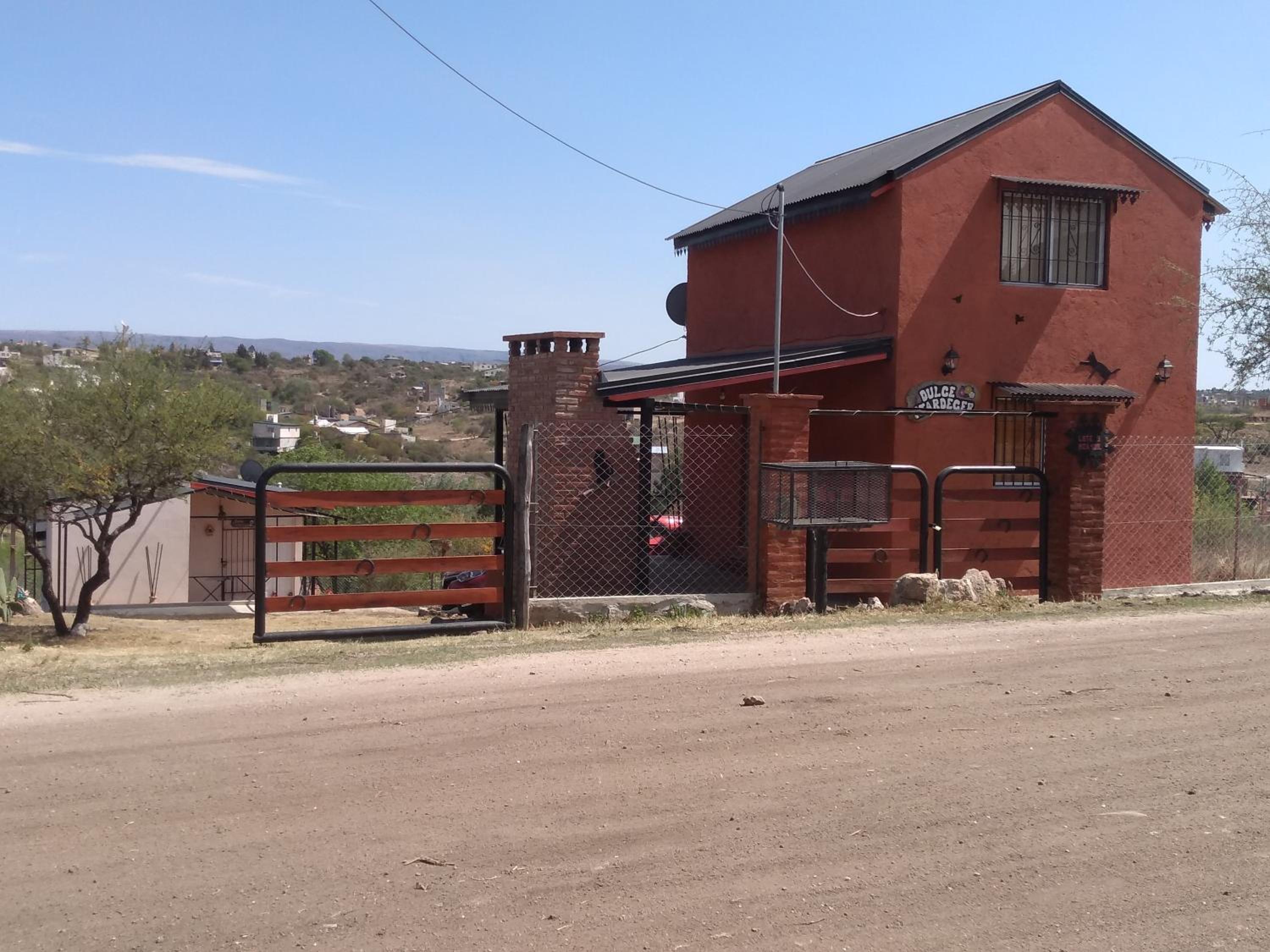 Hotel Cabañas Dulce Atardecer - Image 1