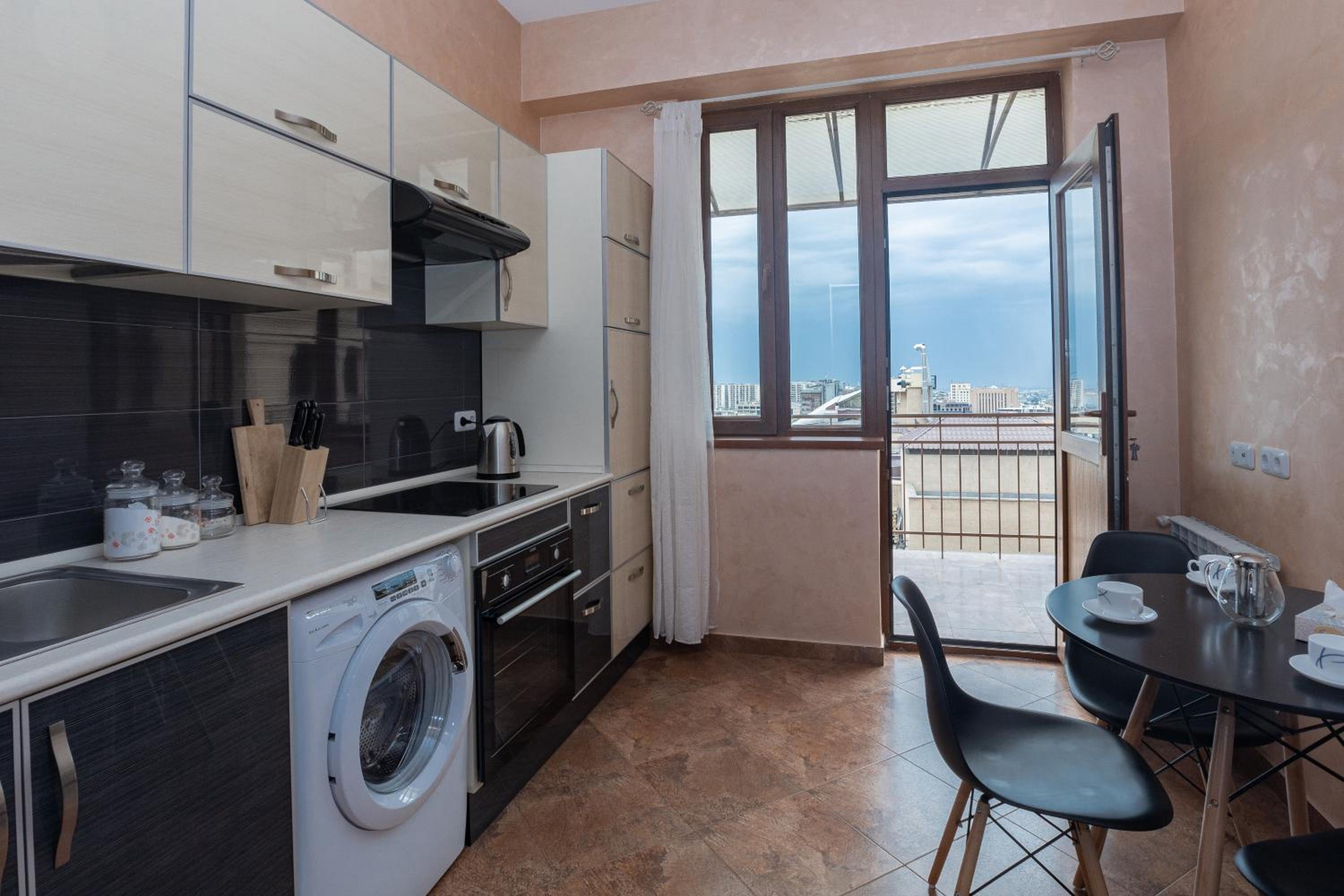 Apart-Hotel on Amiryan 4-6