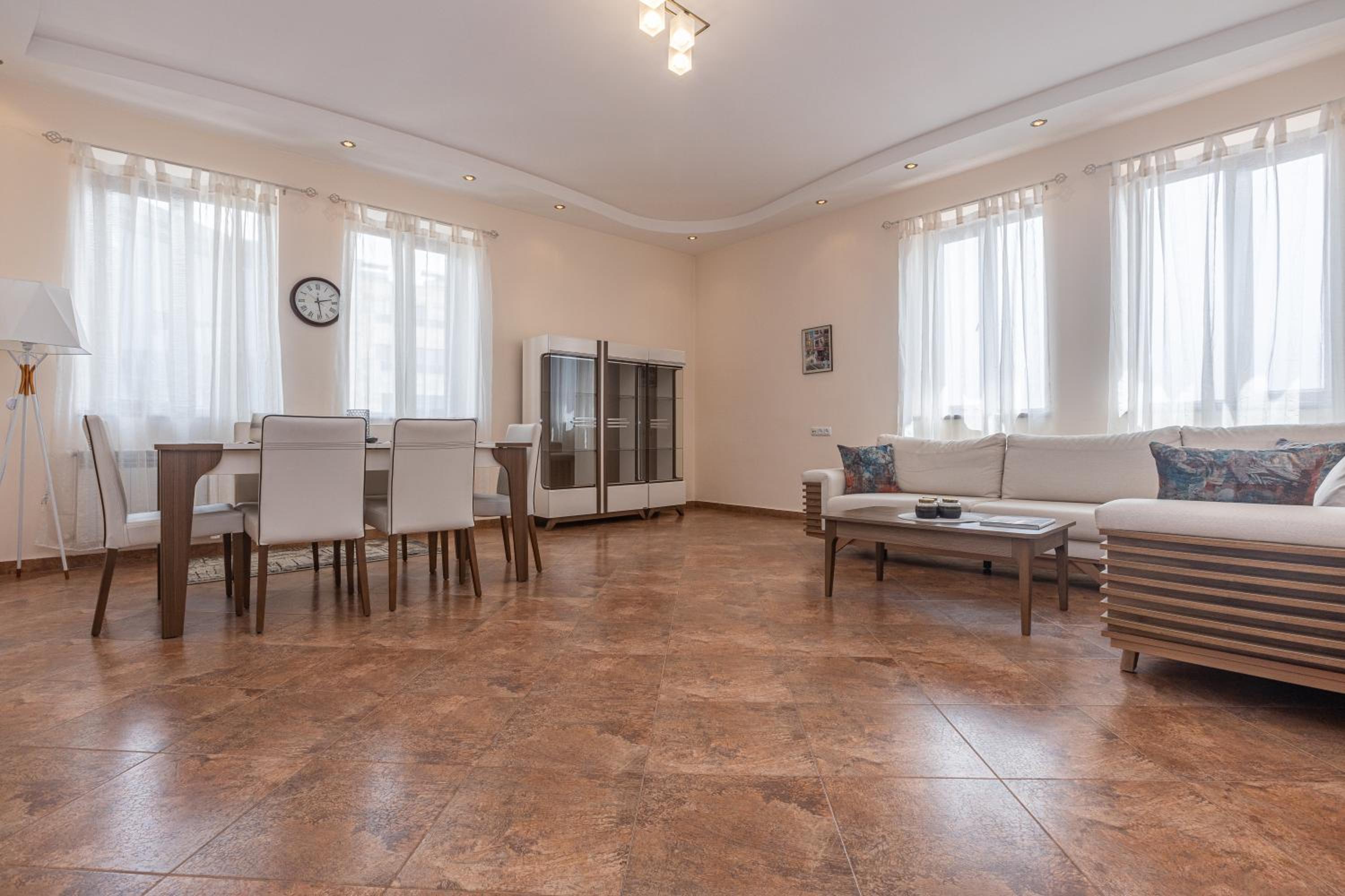 Apart-Hotel on Amiryan 4-6