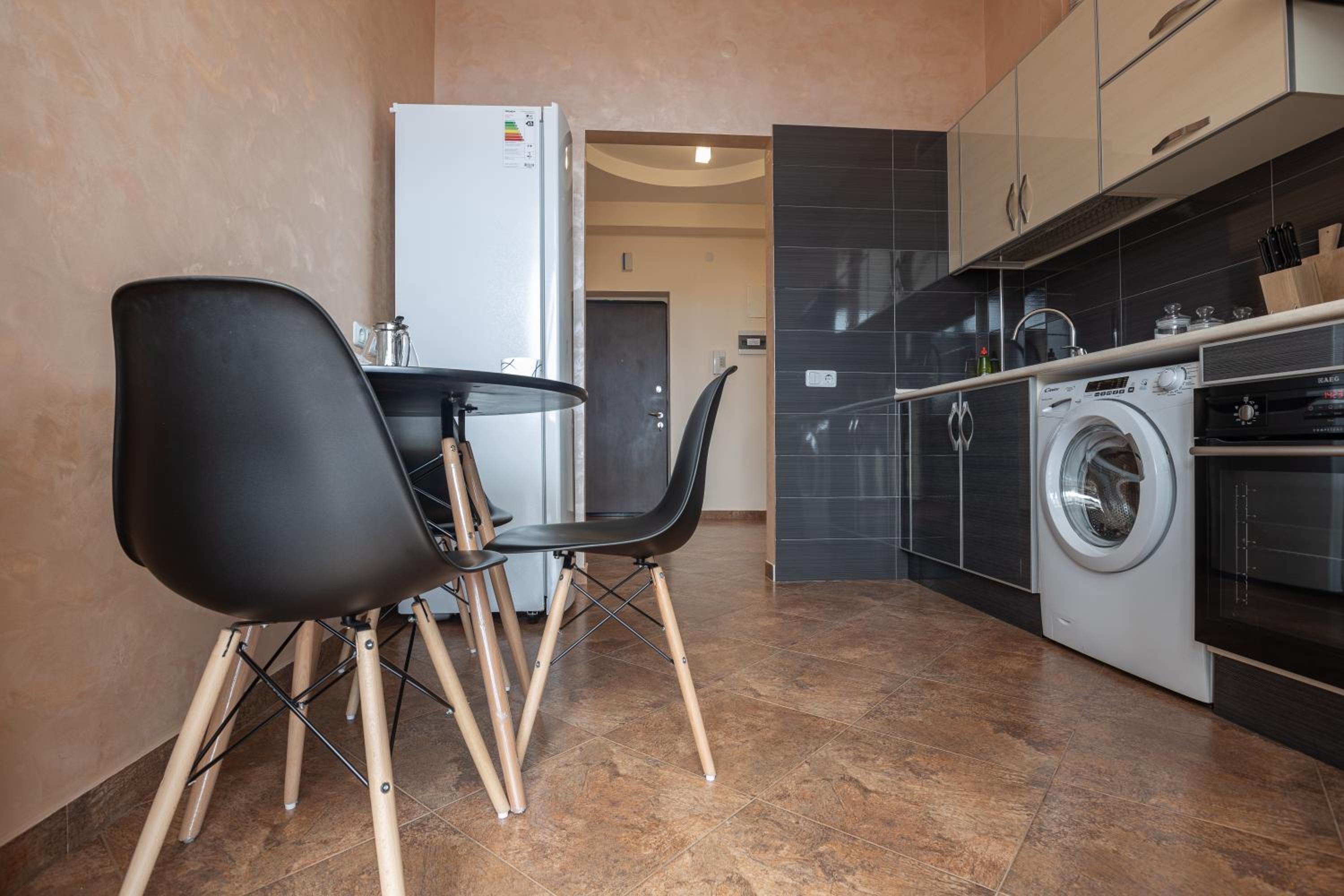 Apart-Hotel on Amiryan 4-6