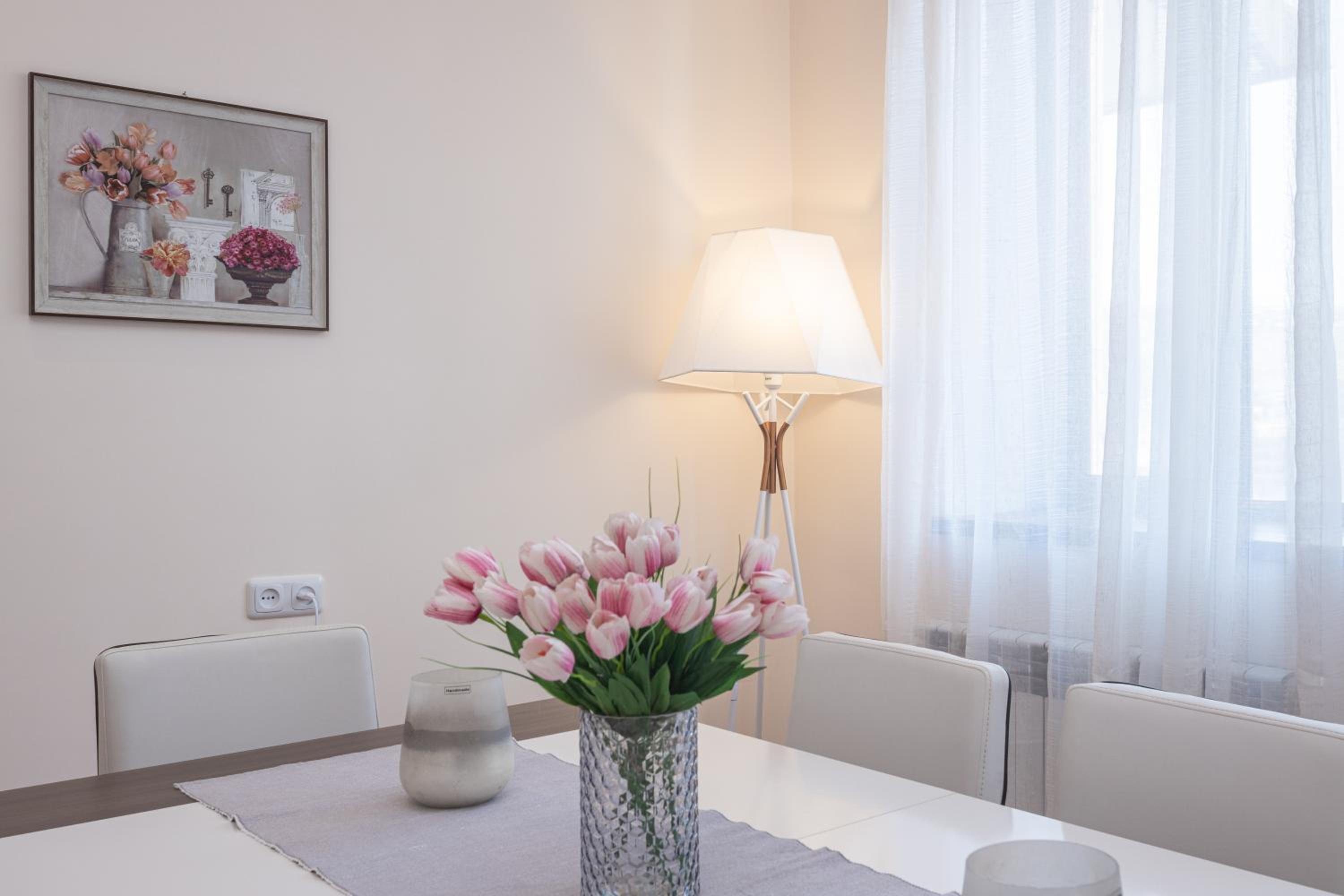 Apart-Hotel on Amiryan 4-6