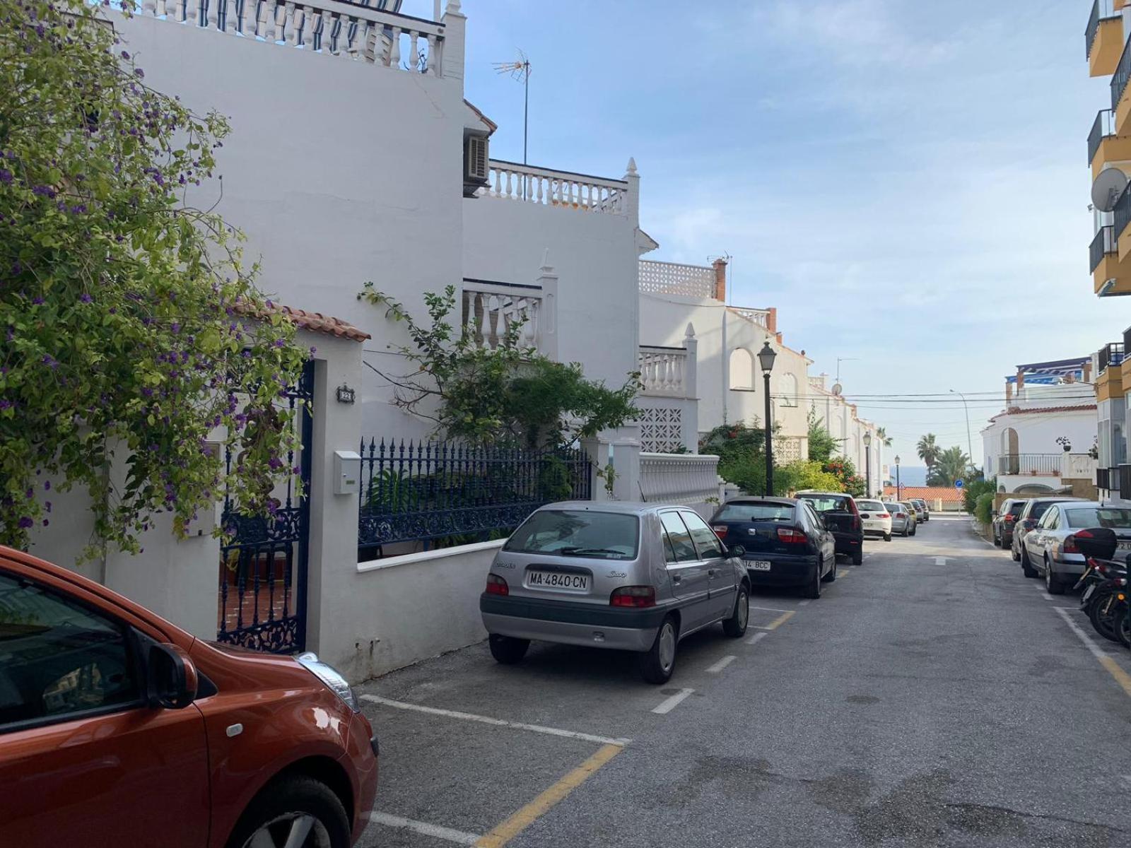 CASA TORRECILLA LINDA Adosado 2 Dormitorios a 50 metros de la Playa Torrecilla Nerja view 4