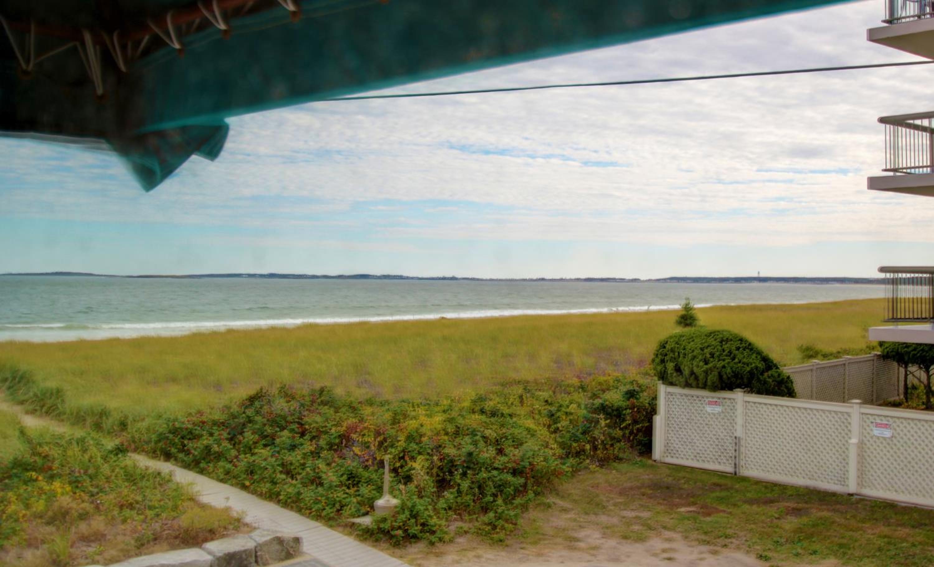 Sea Cliff House Motel