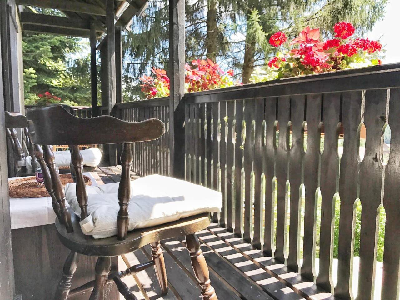 Peaceful Nature Cabin Jolly view 5
