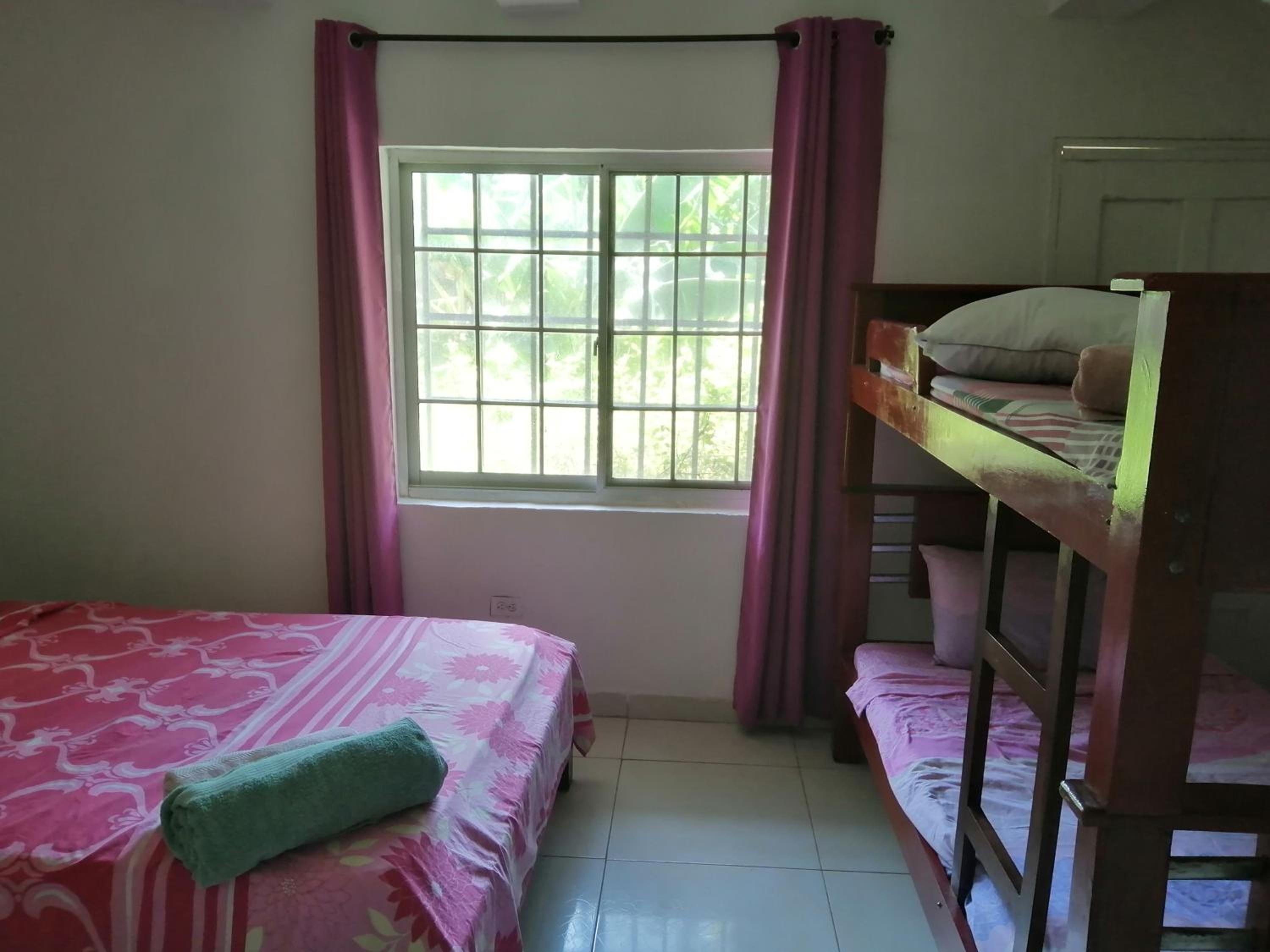Inn Skyline Hostel