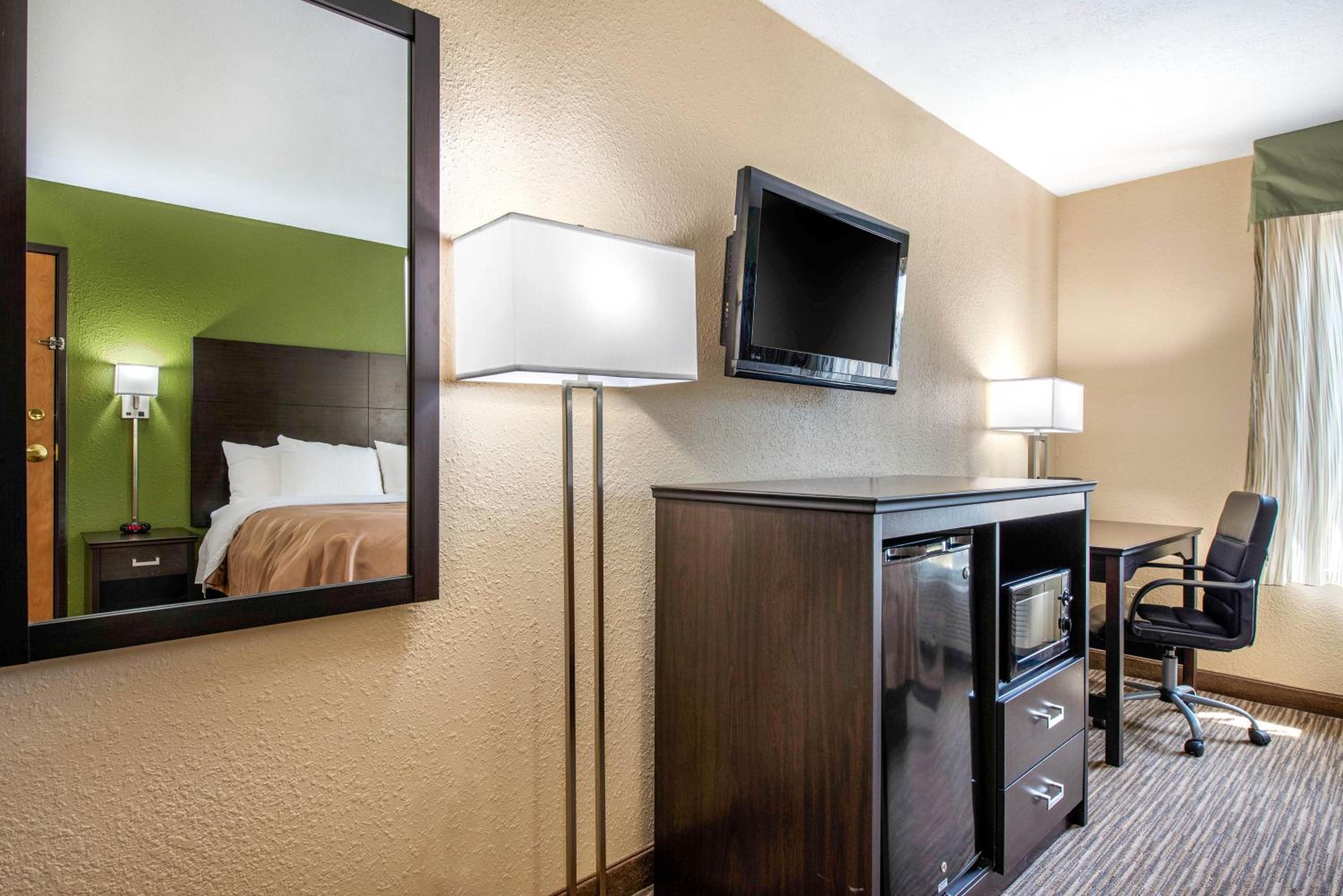 Quality Inn & Suites Brandenburg - Fort Knox, Foto 24