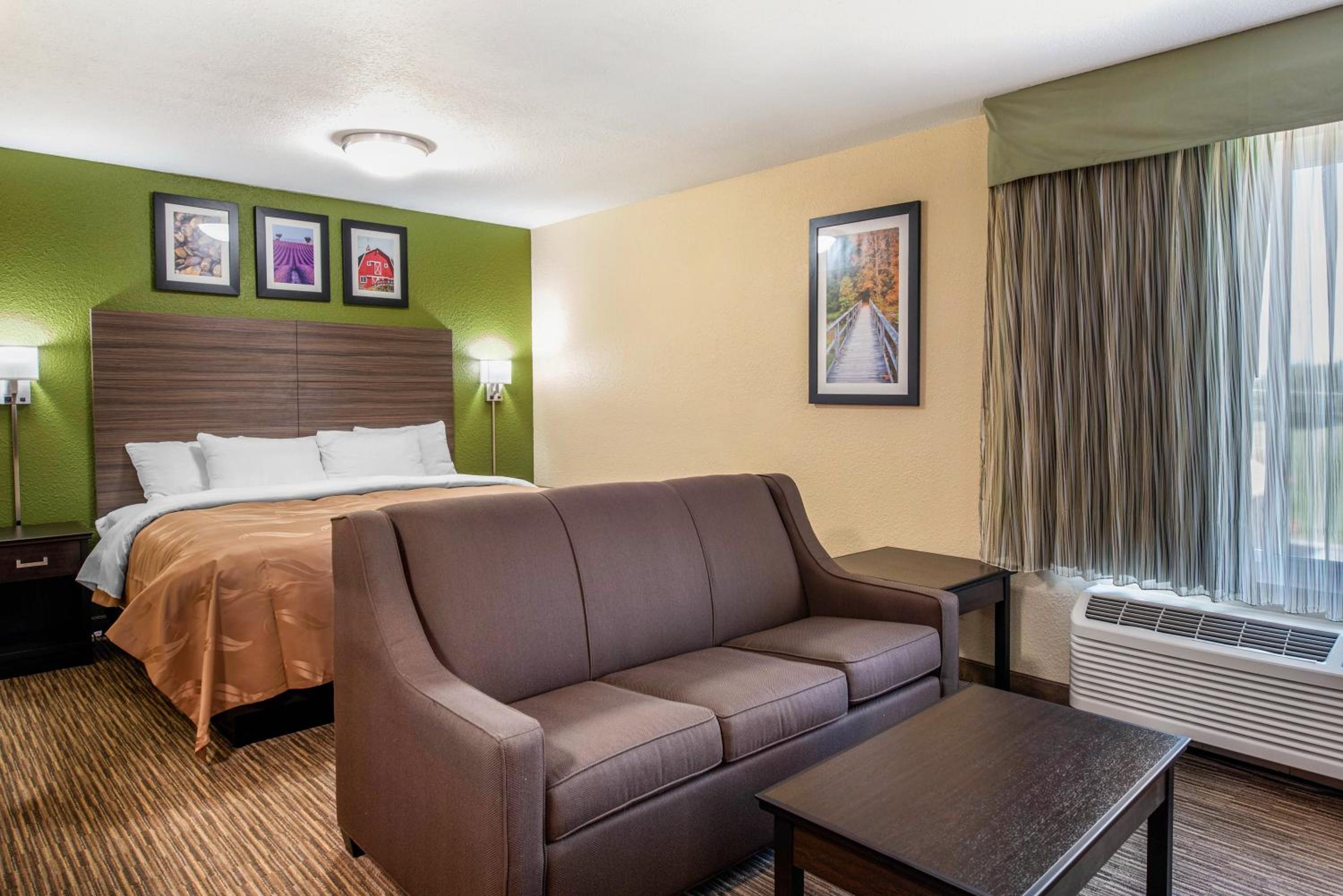 Quality Inn & Suites Brandenburg - Fort Knox, Foto 26