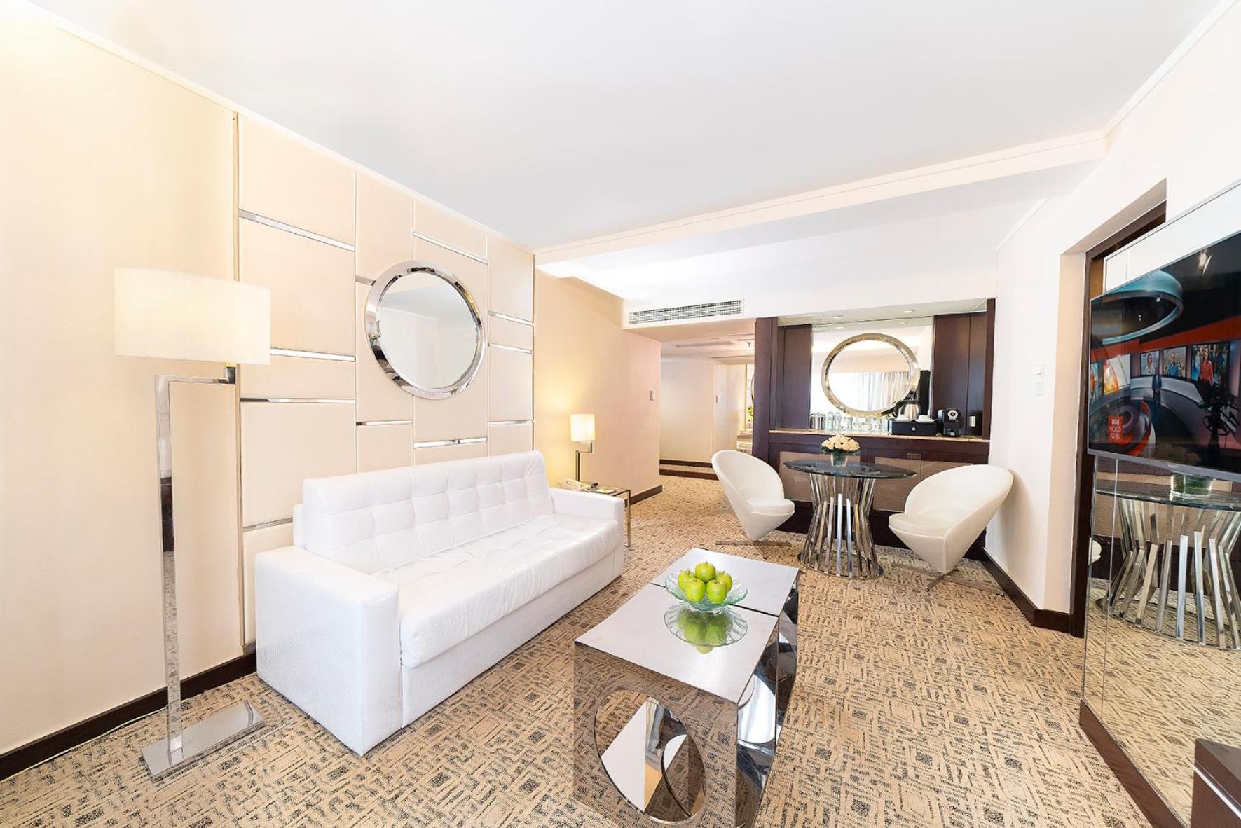 Regal Kowloon Hotel 3
