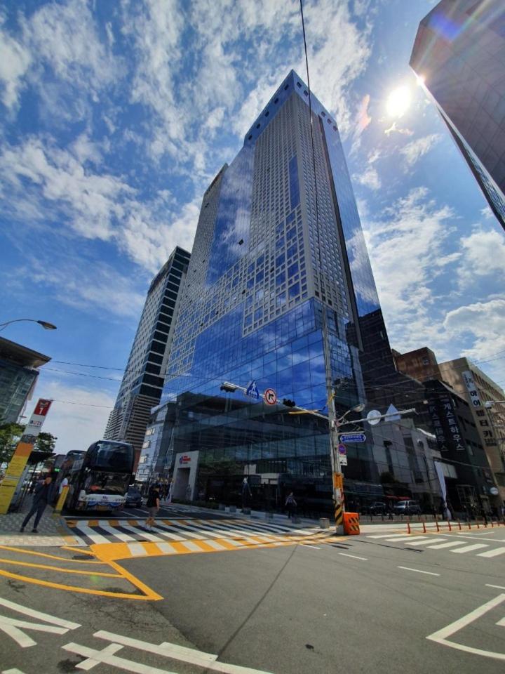 Ramada Encore by Wyndham Busan Station 1
