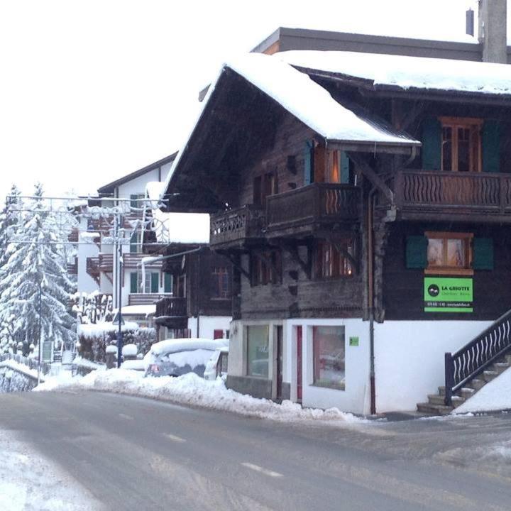 Photo 8