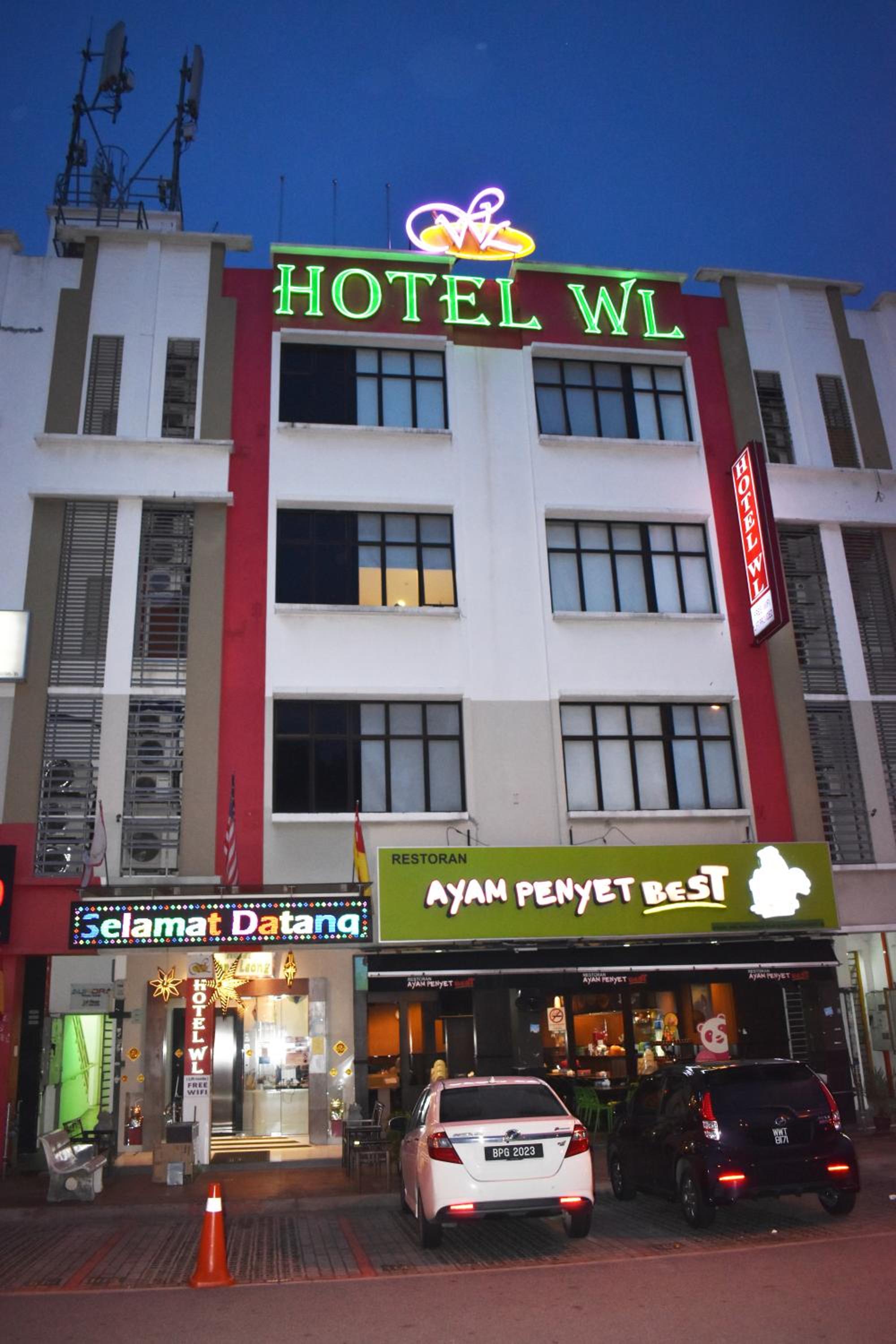 WL HOTEL photo 6