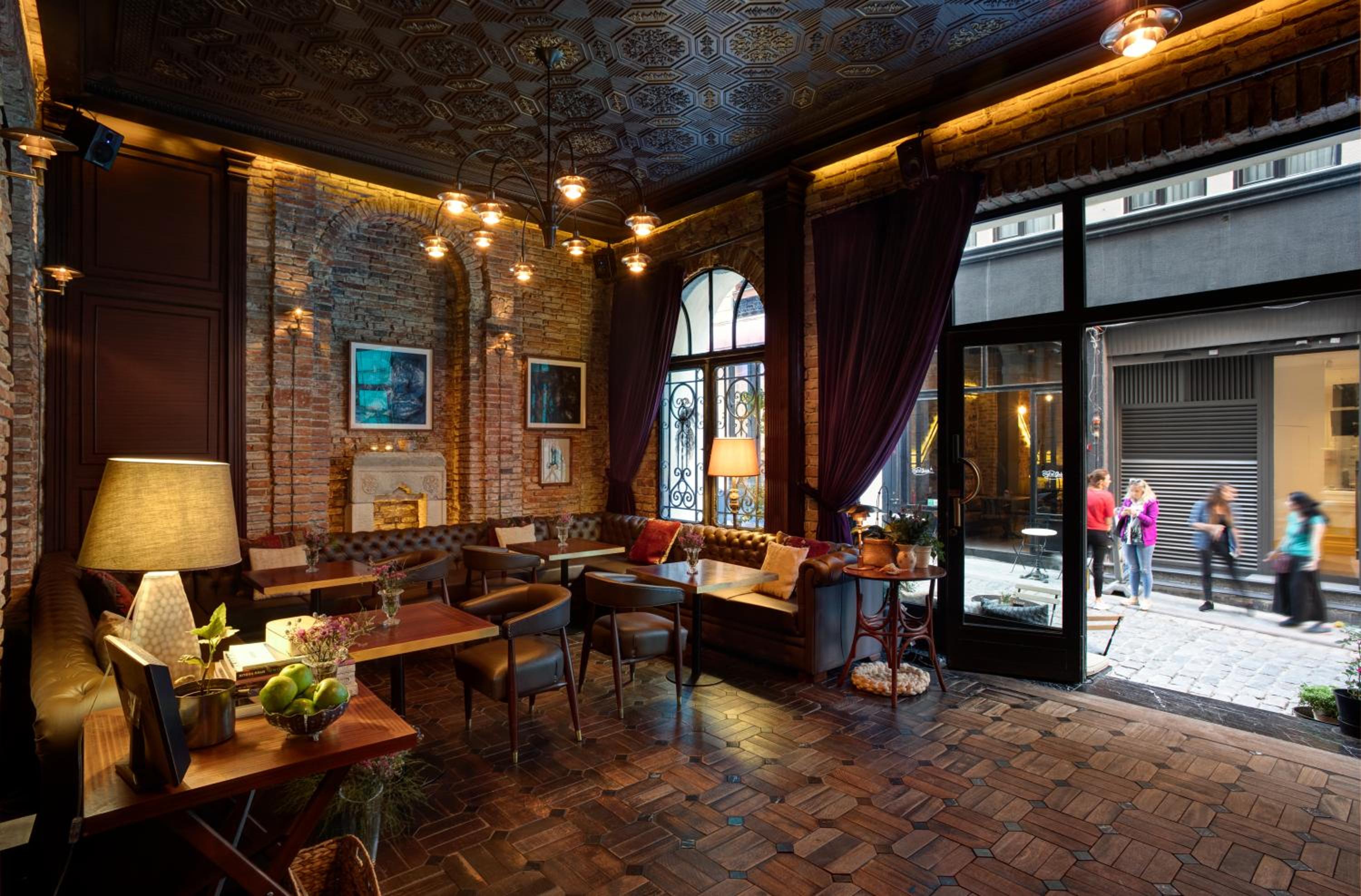 Georges Otel Galata - Image 22