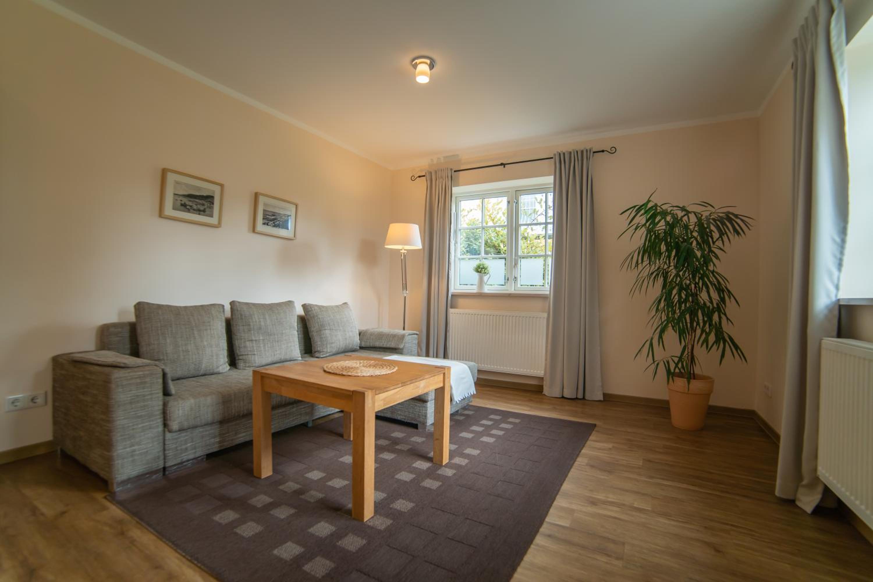 Haus Stoertebeker Appartements - Hotel Garni, Seebad Lubmin