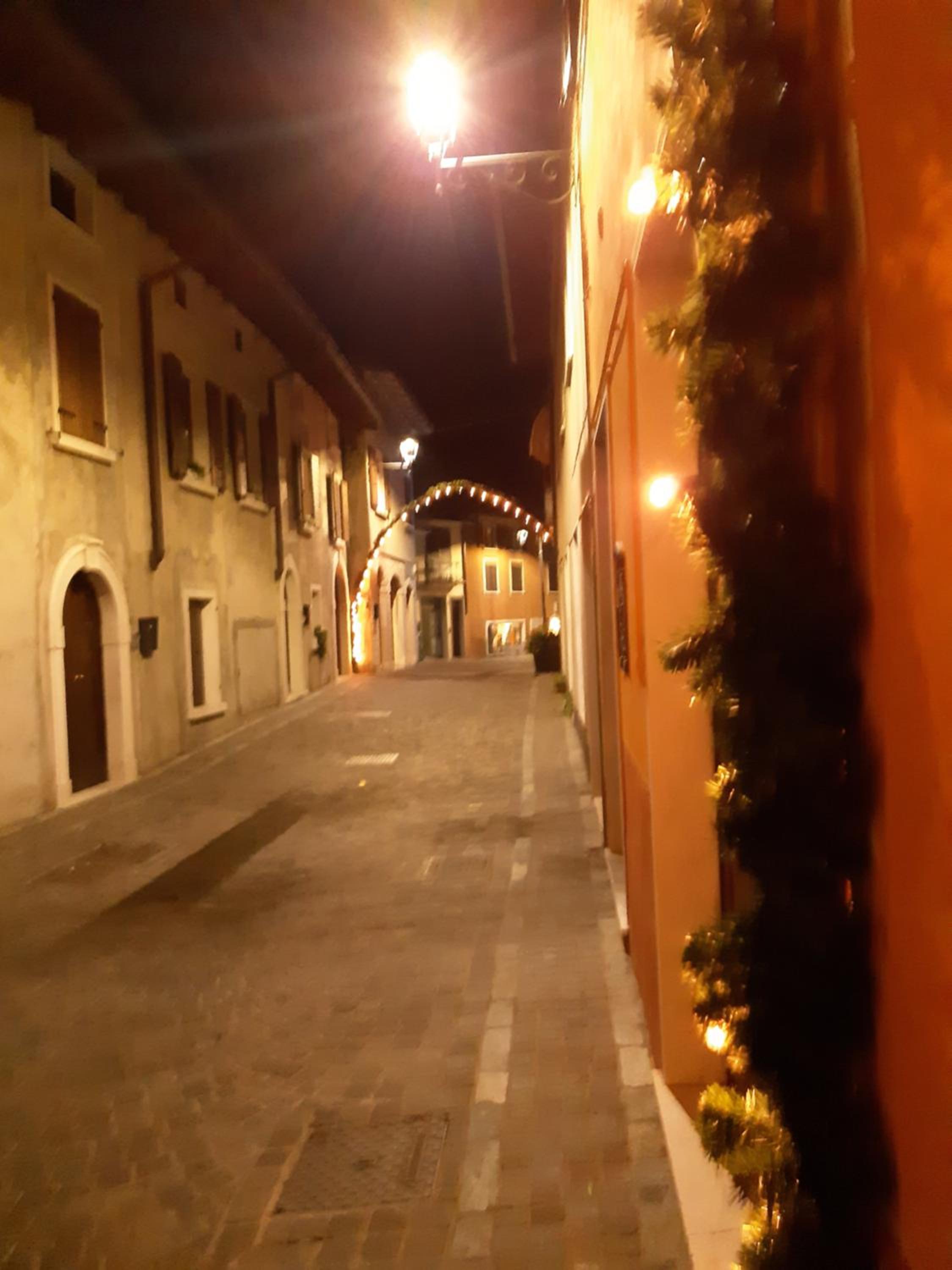 Photo 34