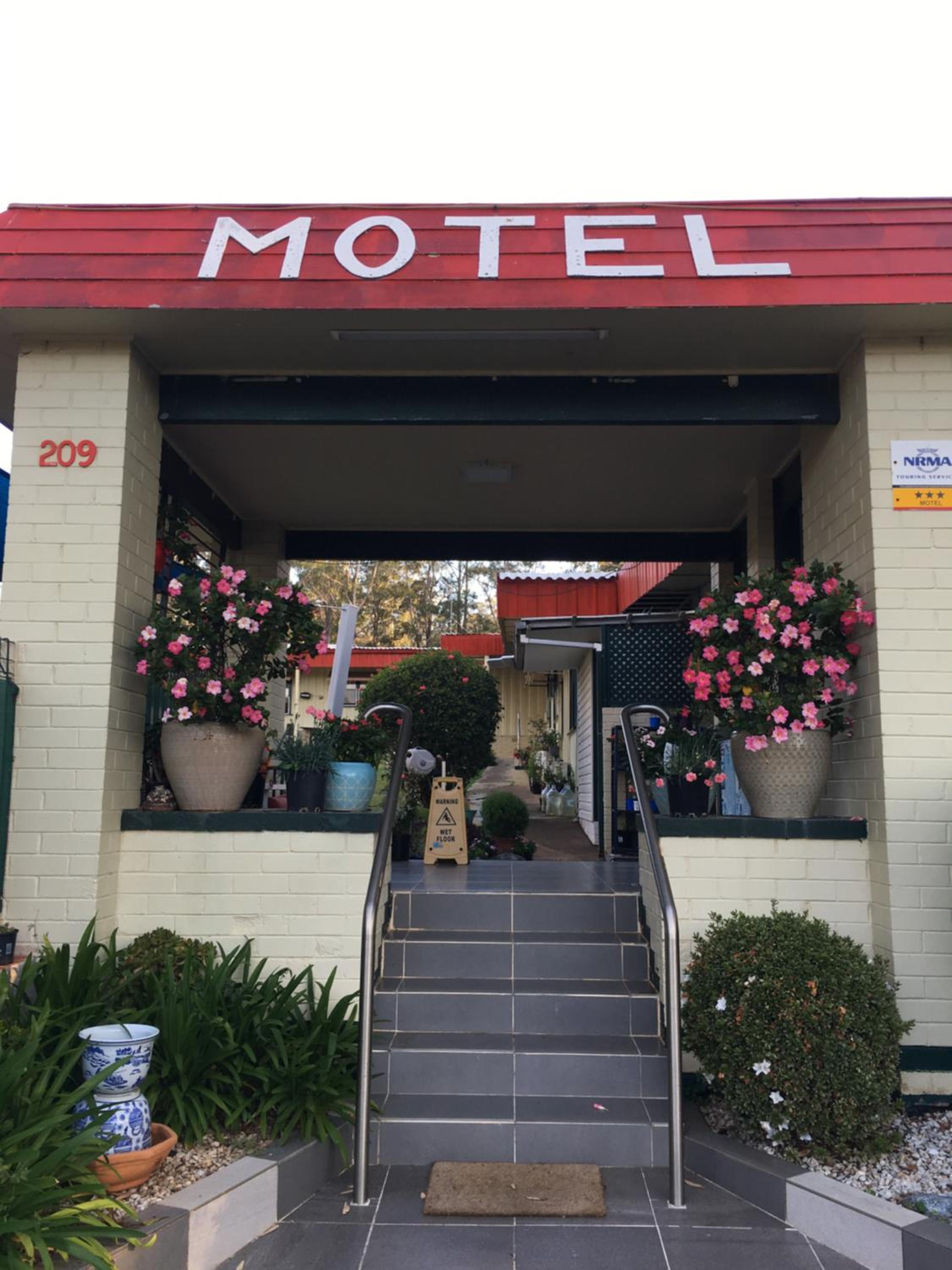 Hotel Major Innes Motel - Image 1